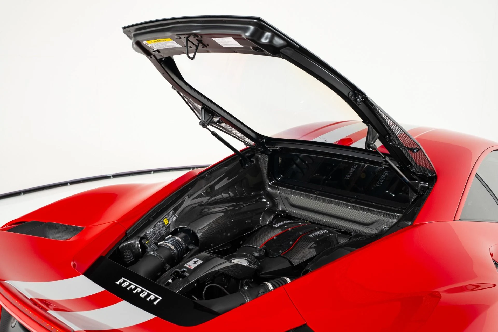 mph046_543832616_Used_2019_Ferrari_488_Pista_1760379304_f04020bda1