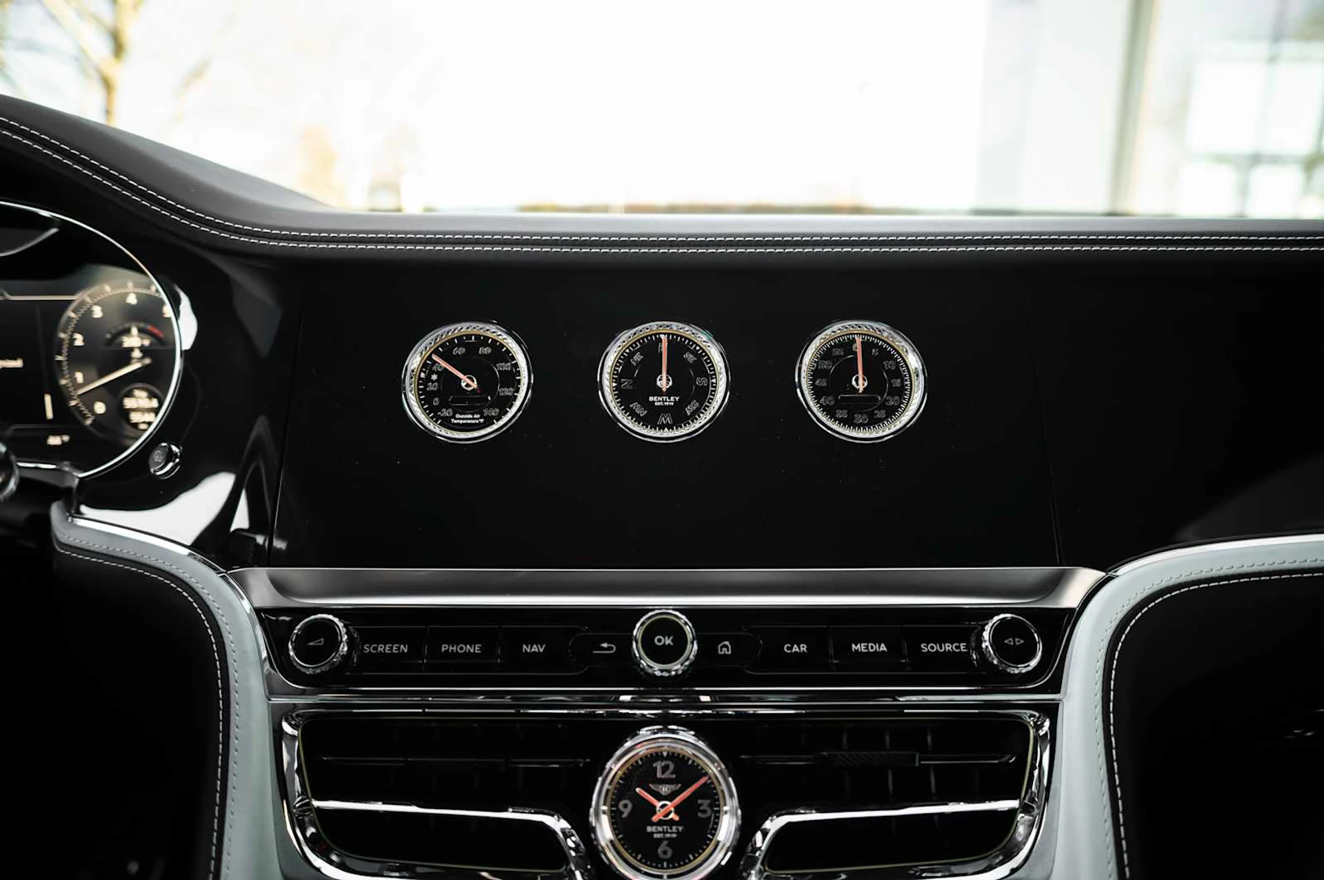 mph046_5501053_59aaf6f359ea2e0b9a498fe0db45b71dx_0111d78db7