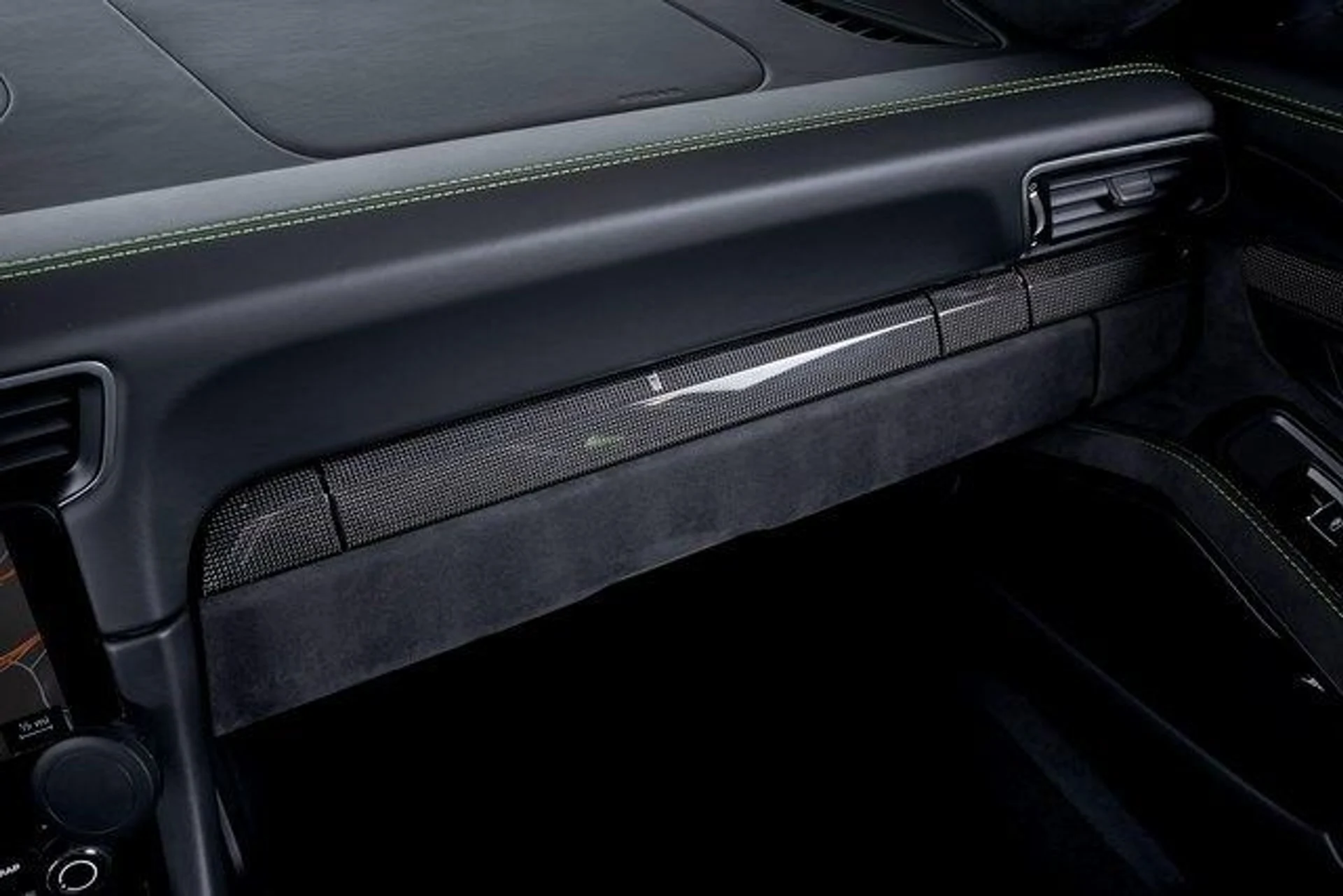 mph046_556341462_955cd63835959983827cf05eb87b3dfcx_5bc1641ea8