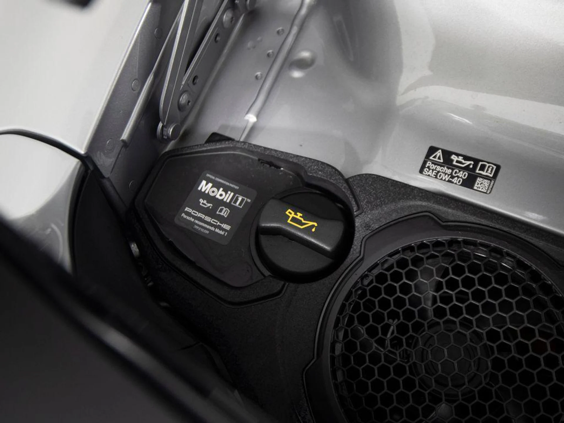 mph046_601061806_Y0_Vc9_Y5e_Vqe_L_Sp_K0y68n_S0_ZT_Lbk_df6e4f97ac