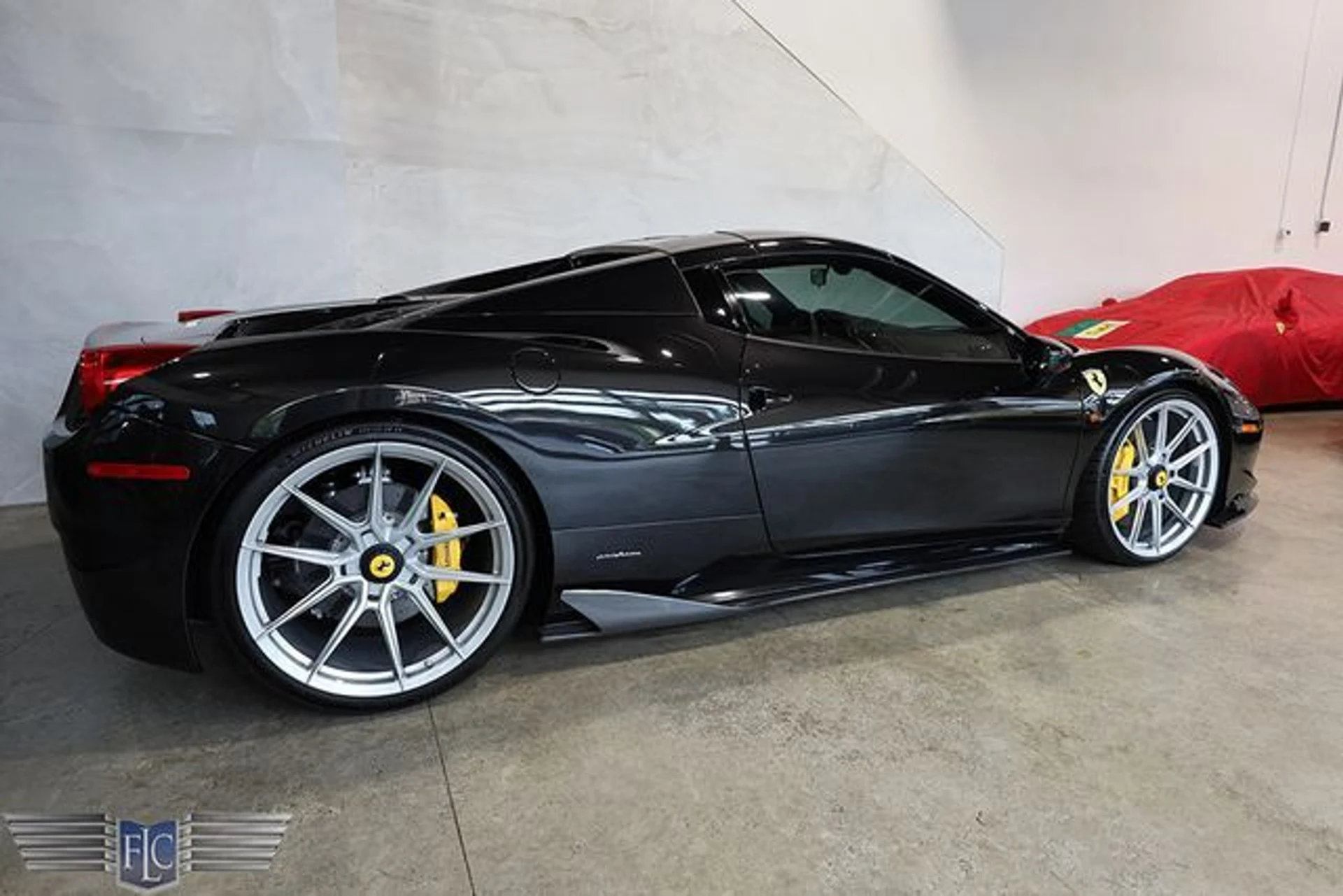 mph046_627008402_used_2013_ferrari_458_spider_9689_23036593_50_640_61621e99d3