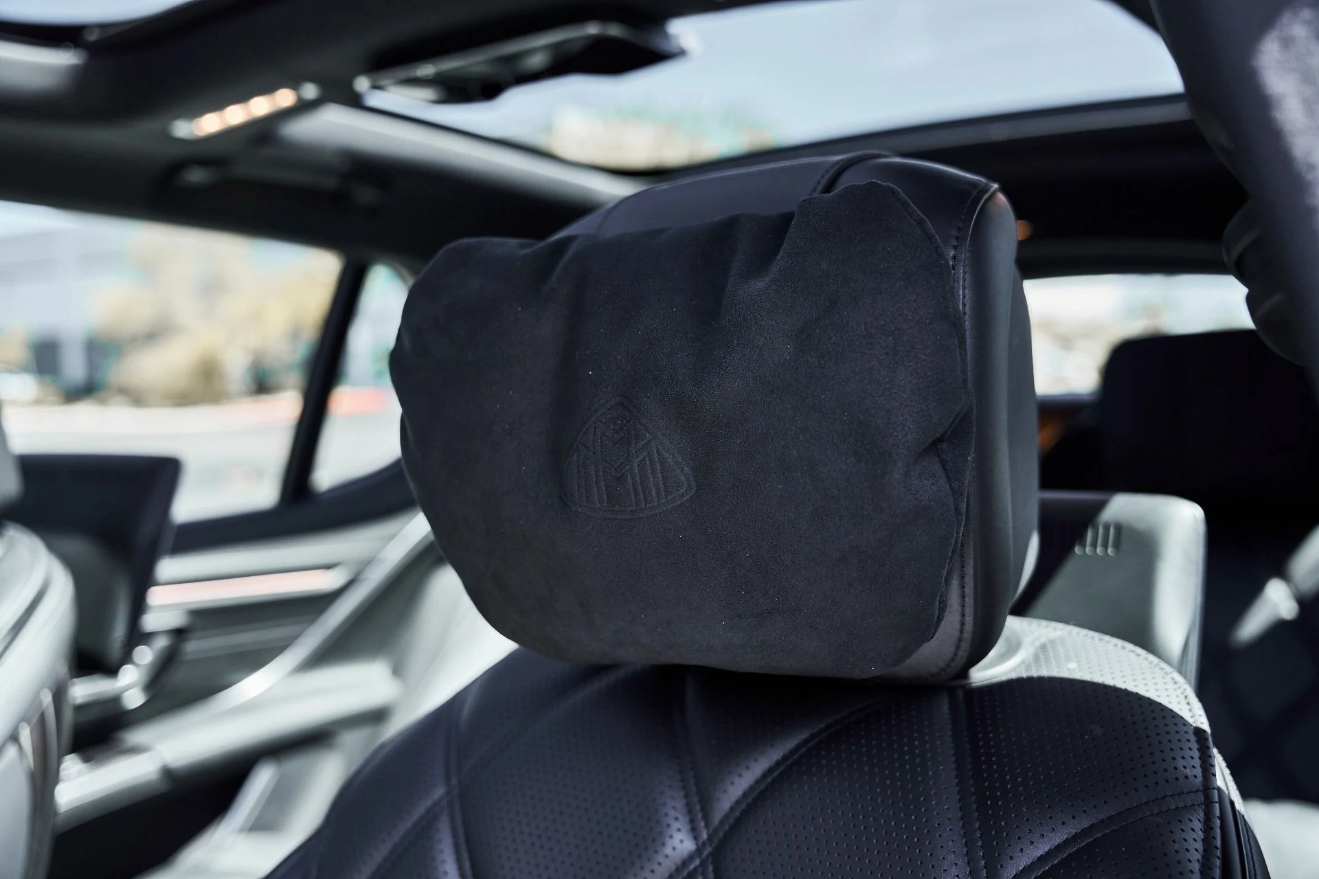 mph046_641409639_Used_2024_Mercedes_Benz_EQS_Maybach_EQS_680_1775326064_7557f63c7c