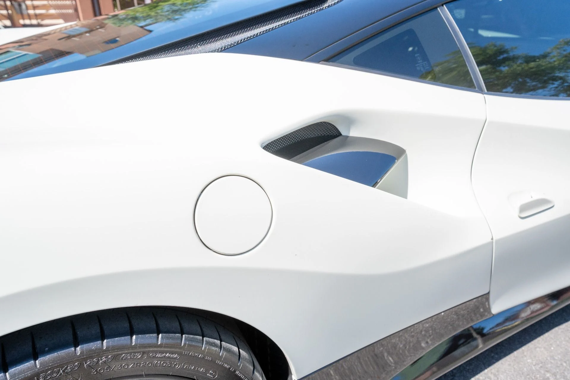 mph046_644011686_Used_2018_Ferrari_488_GTB_1787848459_54a5d2271b