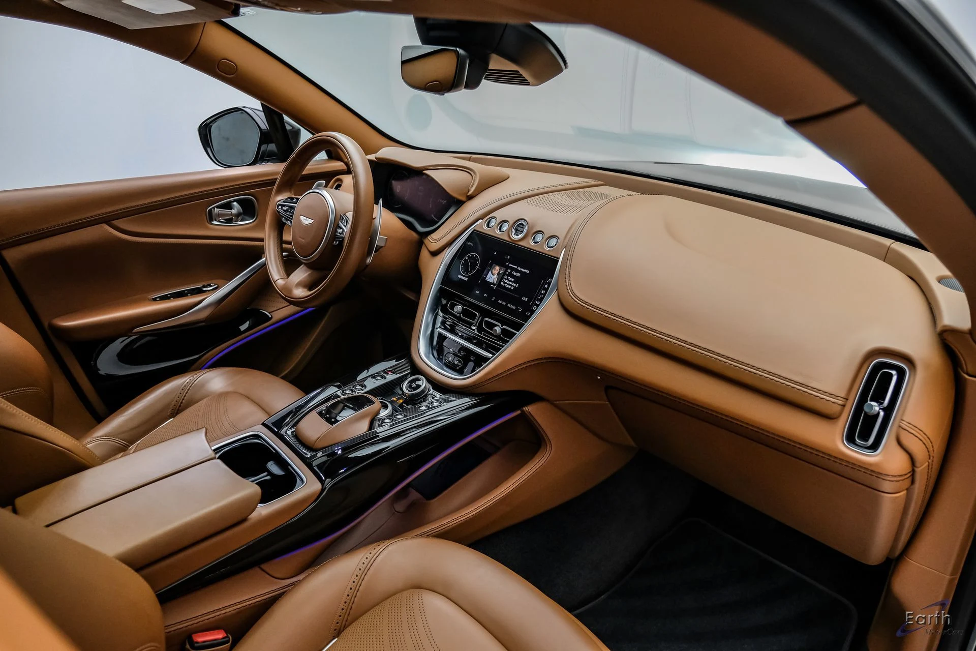 mph046_648391267_4199d1fefb4d11cf2571732414d0c46cx_6285713330