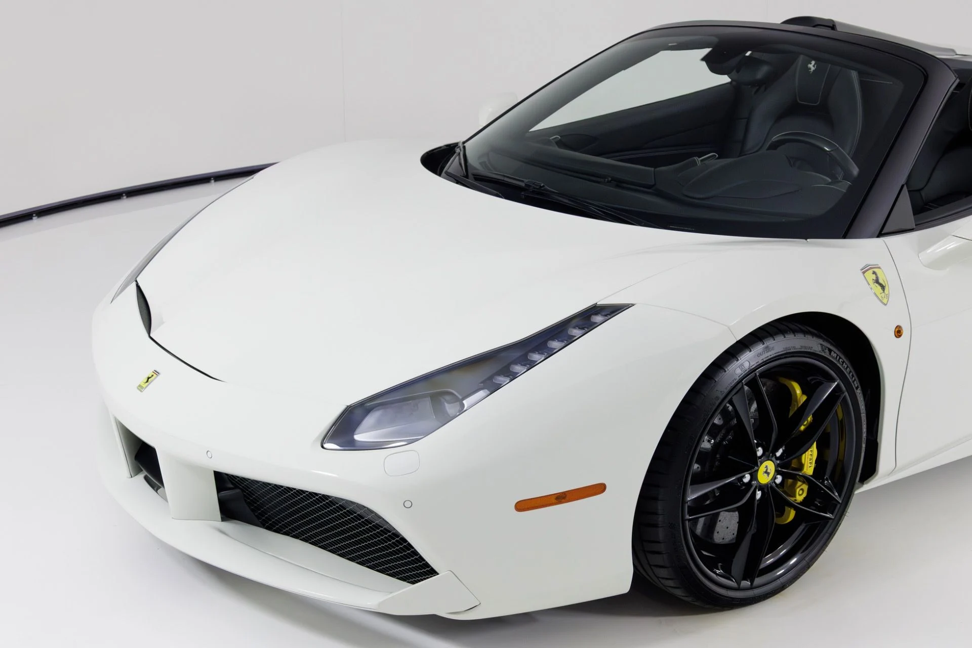 mph046_650037513_Used_2018_Ferrari_488_Spider_1768934444_94ff185e2c