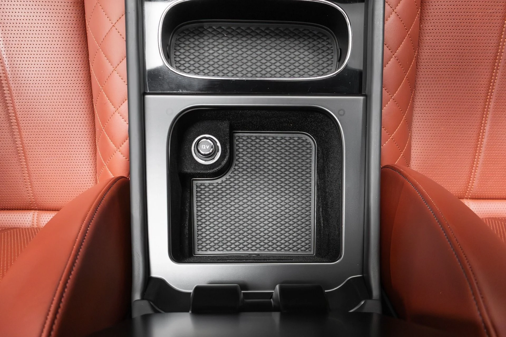 mph046_668123927_Used_2017_Bentley_Bentayga_W12_1763489562_ff739235aa