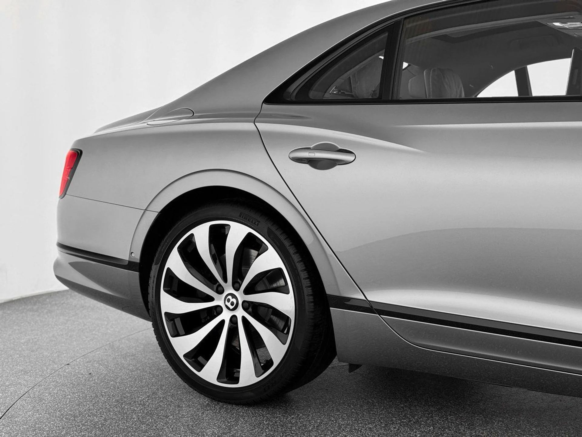 mph046_694381648_5c6670d07de47745cd346d33eea97c5ex_891d52cc09