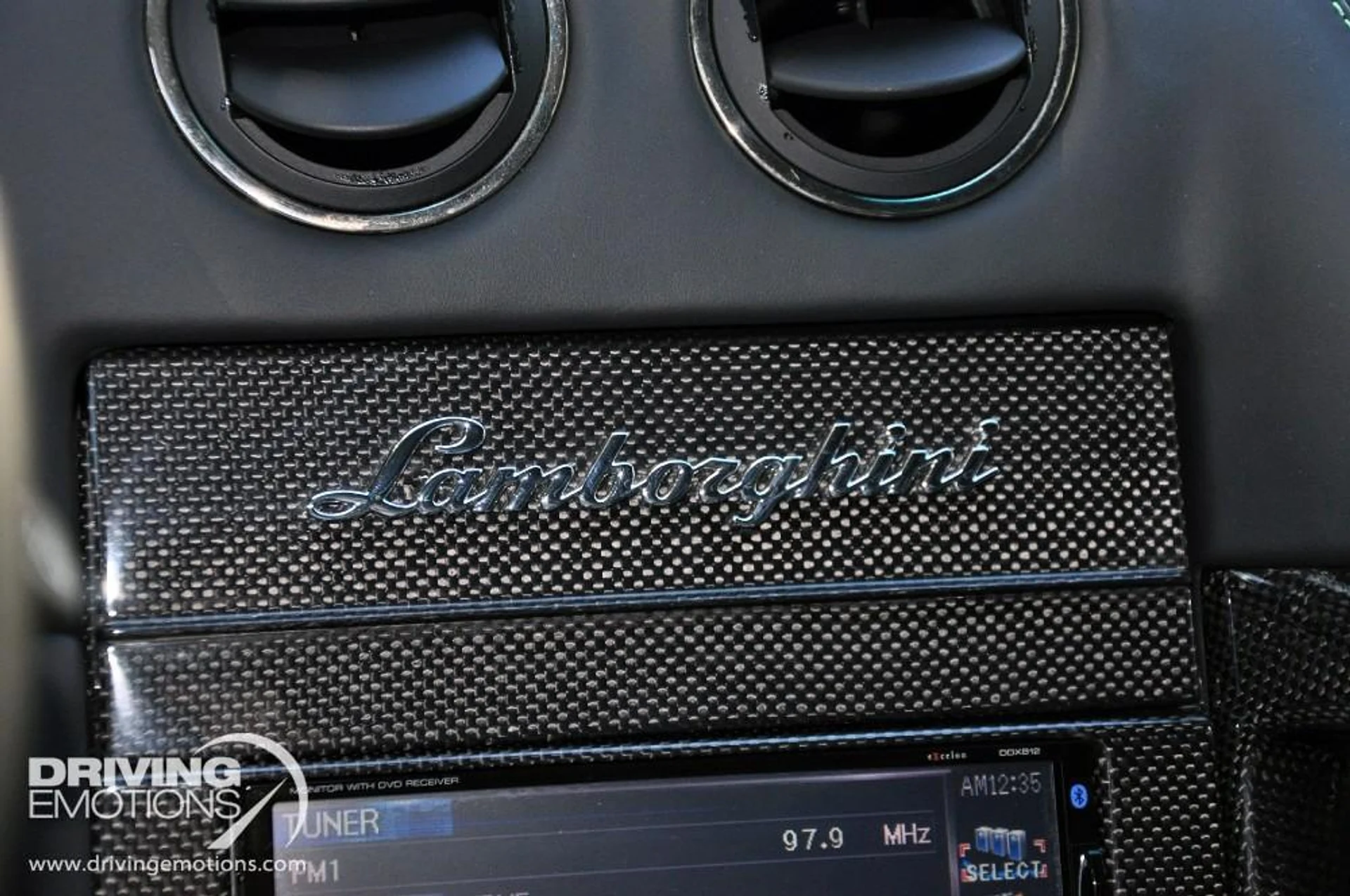 mph046_715634187_15_p47_l_73fa196a11