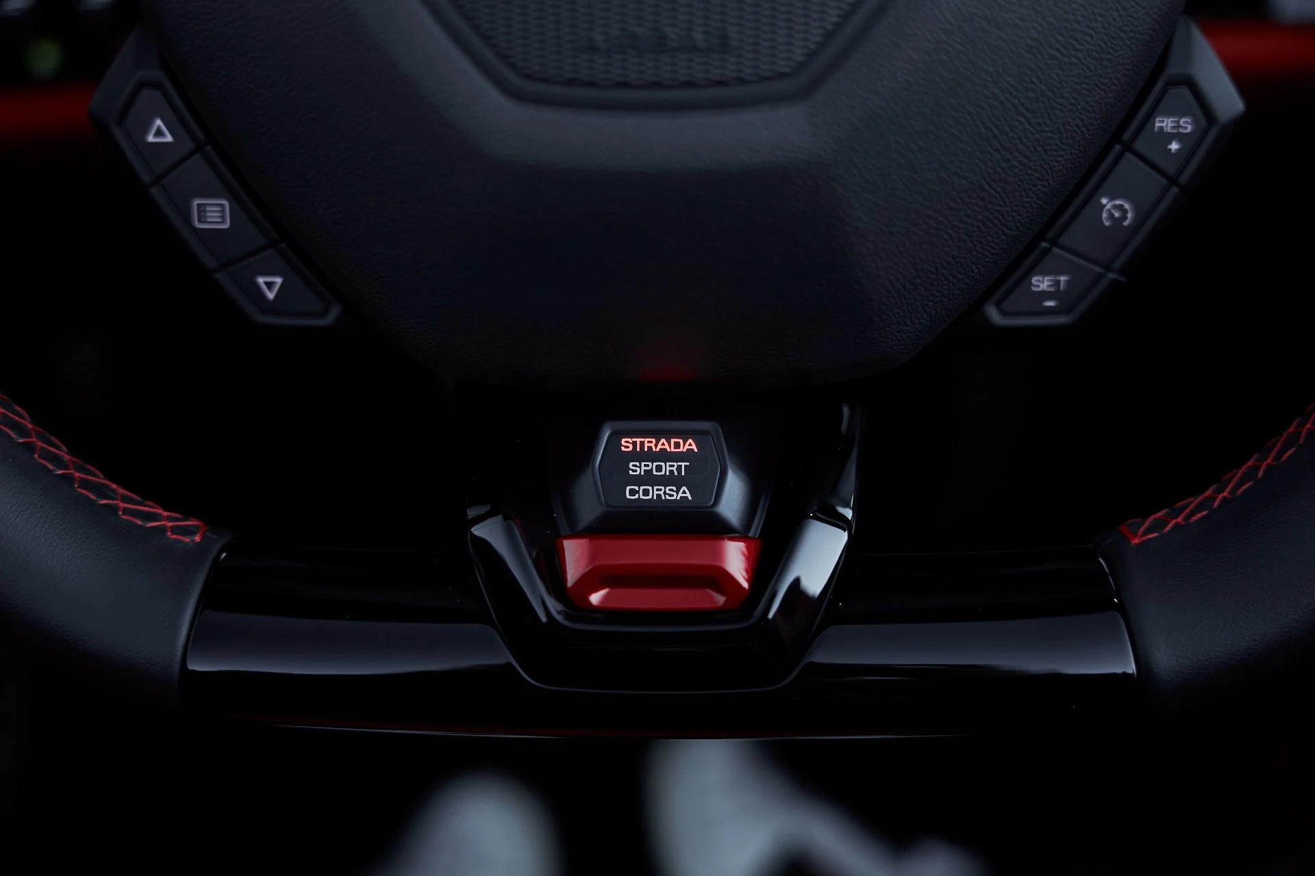 mph046_725263863_Used_2024_Lamborghini_Huracan_EVO_Spyder_1766881375_9ccecf125c