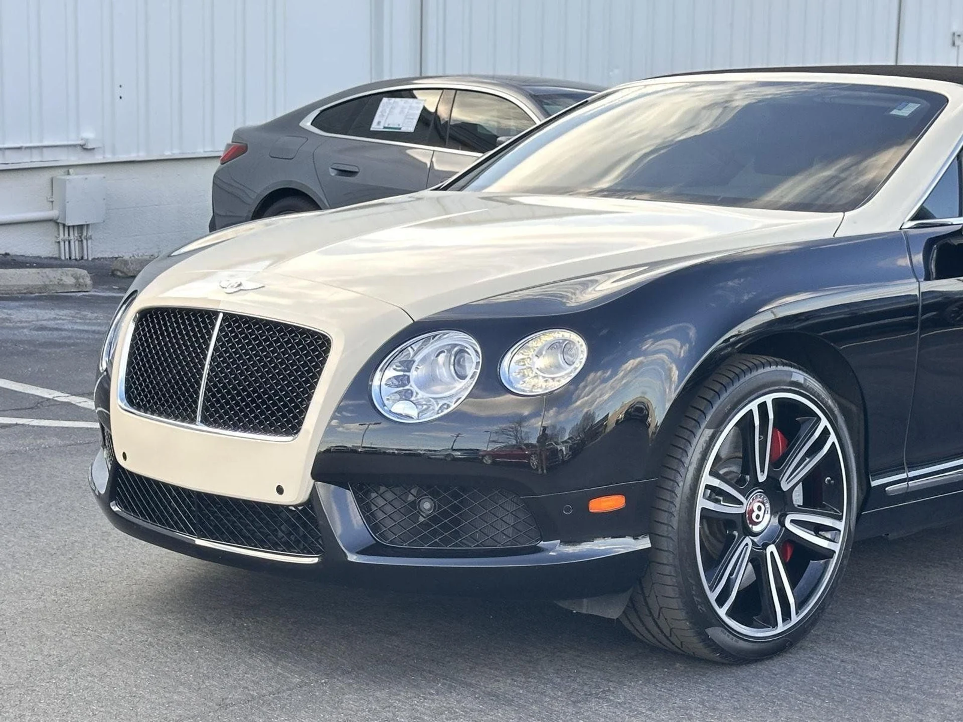 mph046_737165213_c202bc610dbc2d4b3b122c2c8f0fa482_ecf82391ad