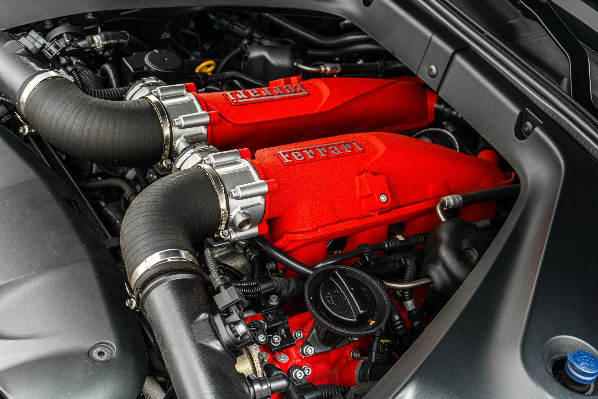 mph046_746871302_Used_2015_Ferrari_California_T_1772230011_80d400b8dc