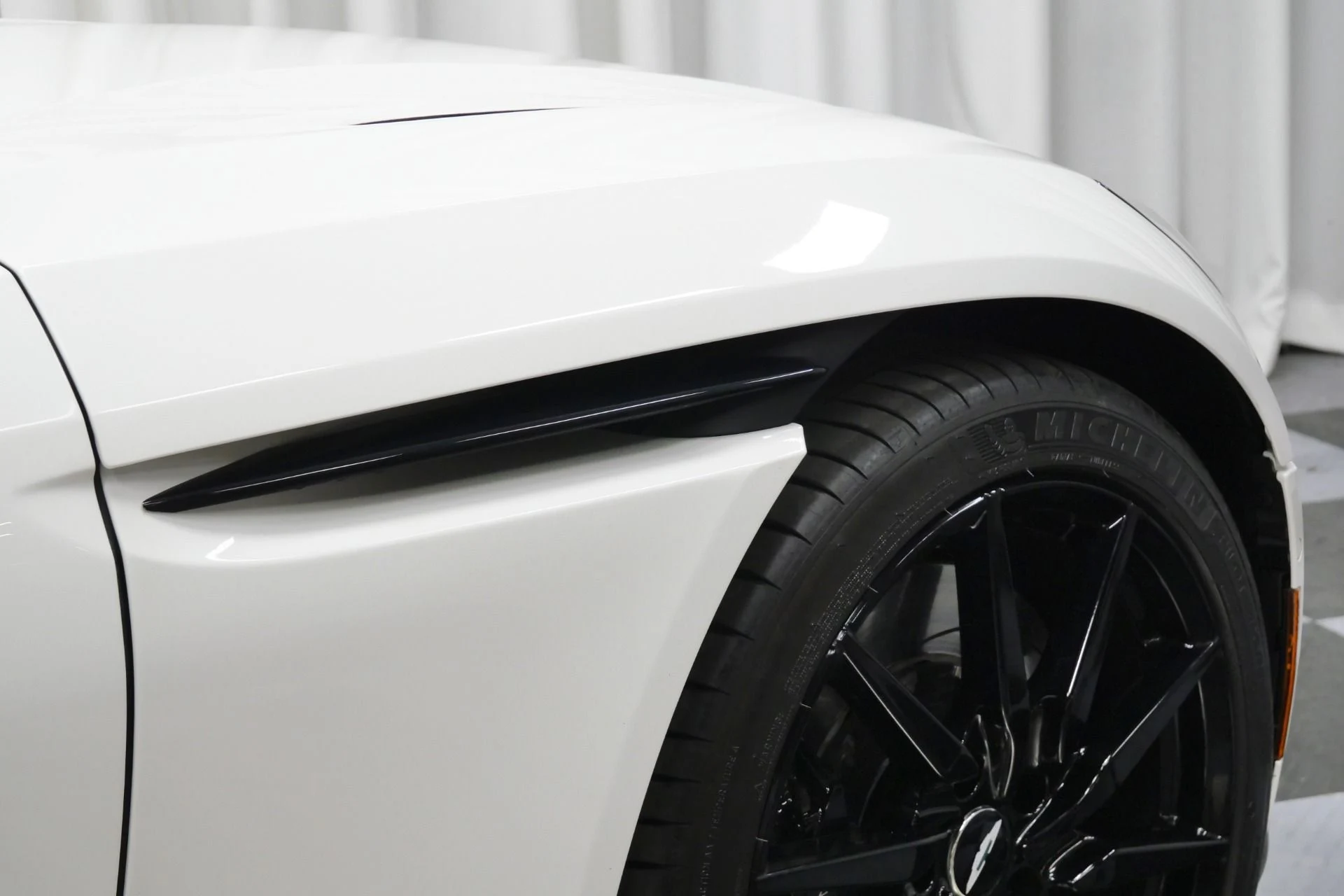 mph046_747932648_Used_2019_Aston_Martin_DB_11_Volante_Gloss_Black_Bodypack_Heated_and_Ventilated_Seats_1764691005_4d3980e4c4