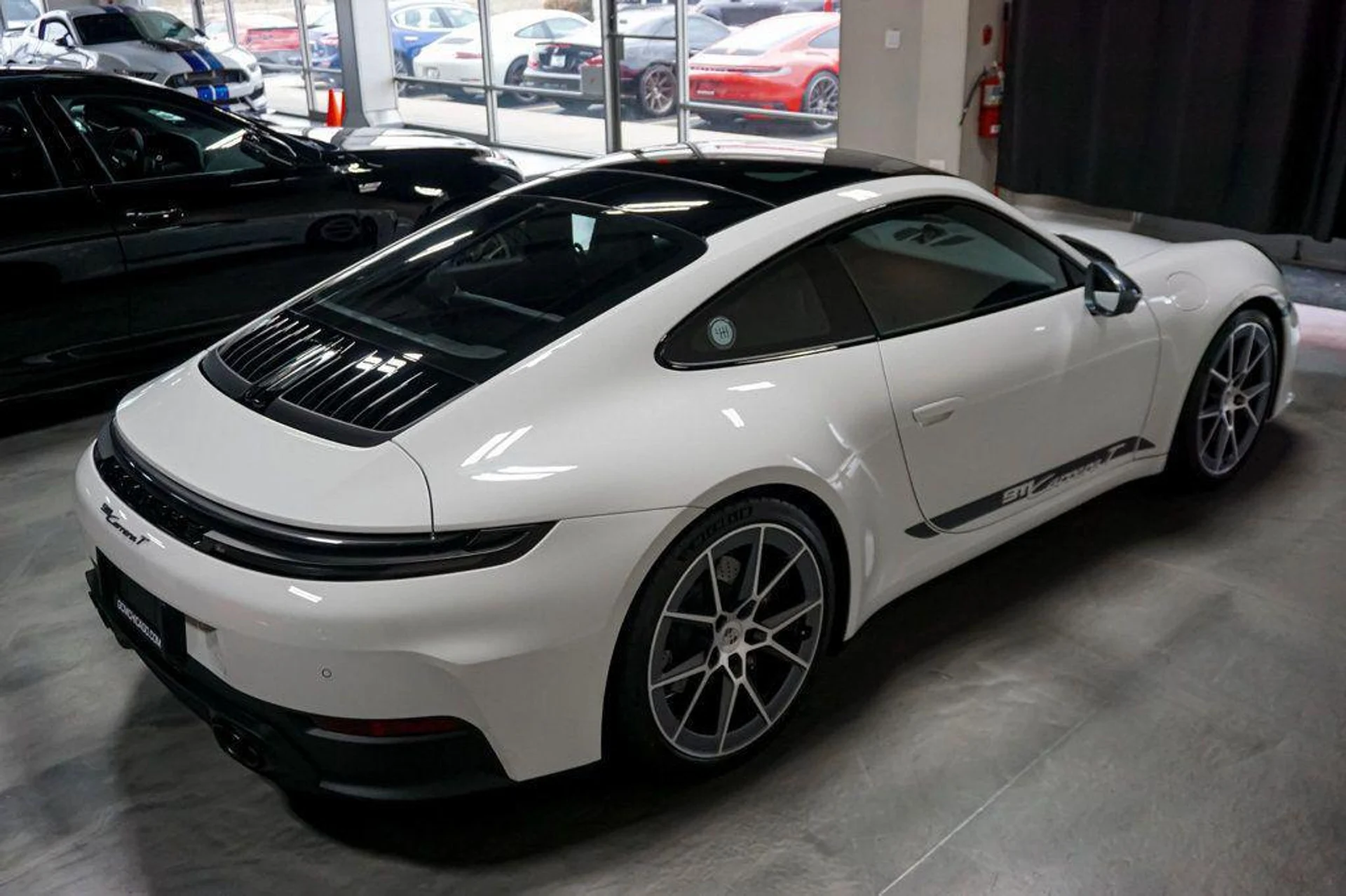 mph046_772268989_Hxx9r_JNR_5b_X_Vuzutfbyp5c_Wk_ZHM_3573917bf3