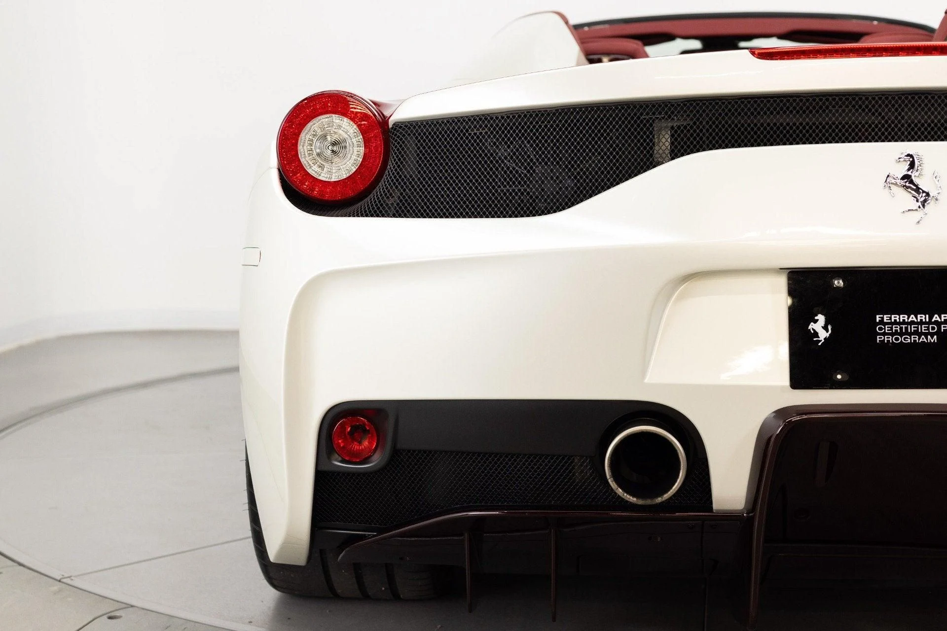mph046_780077067_Used_2015_Ferrari_458_Speciale_A_1782465322_60123f8e59