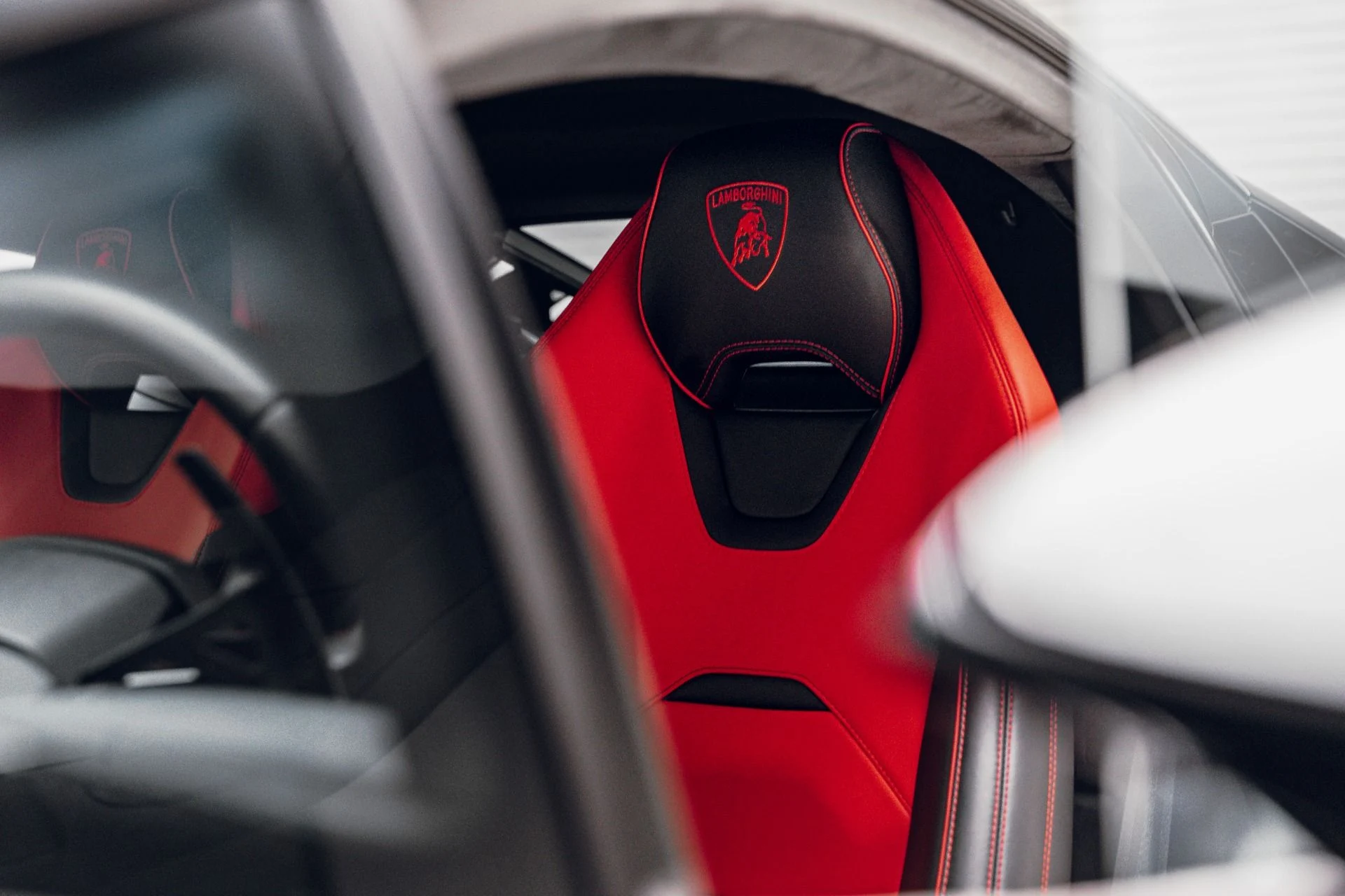 mph046_789456259_Used_2021_Lamborghini_Huracan_EVO_1782507570_d2d5540c8b