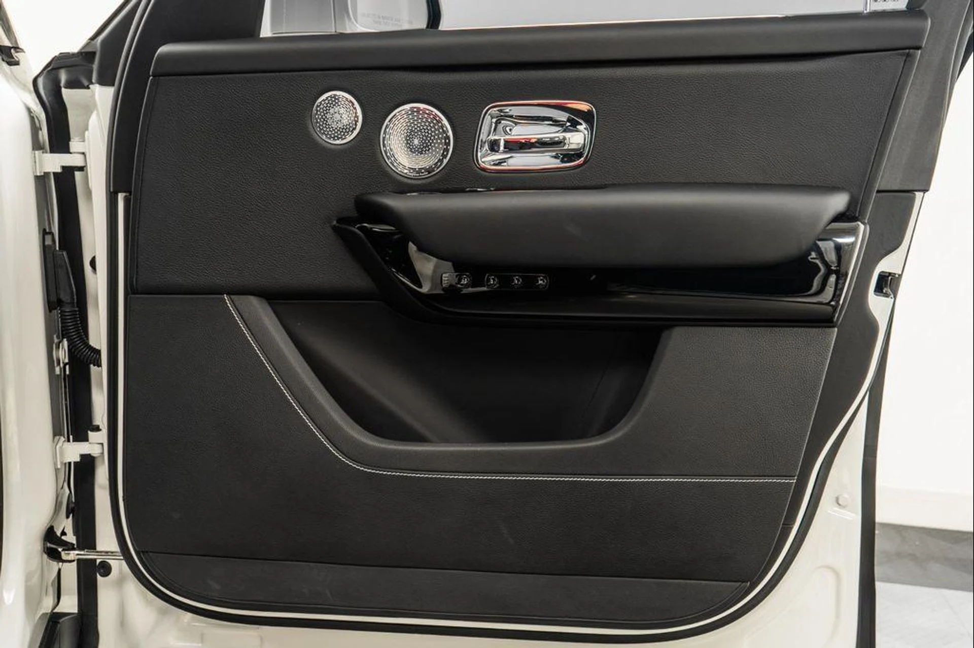 mph046_790983070_otr6ha_Zu_A_Cfq_XJFUJ_7_H_Ko_SX_Oi_M_4fc28748ee