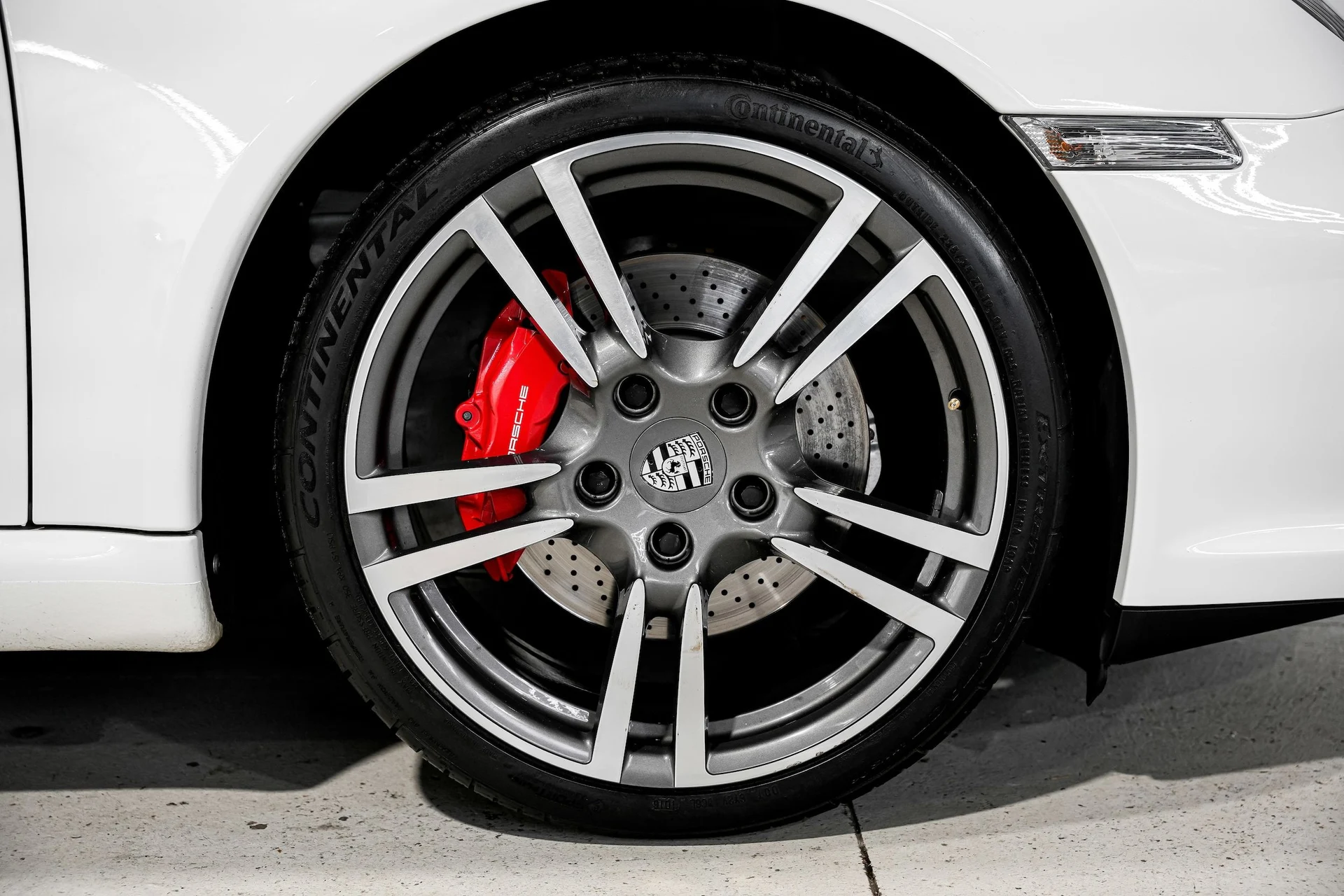 mph046_802481596_25bbd1ba35bf82dce5ccda397b538dbbx_83551ad95a