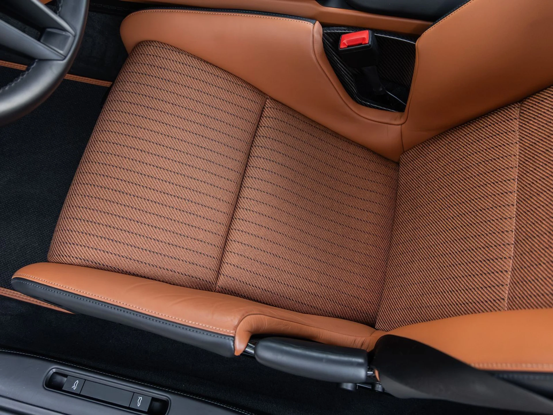 mph046_823609125_47_9d3da6aa0a