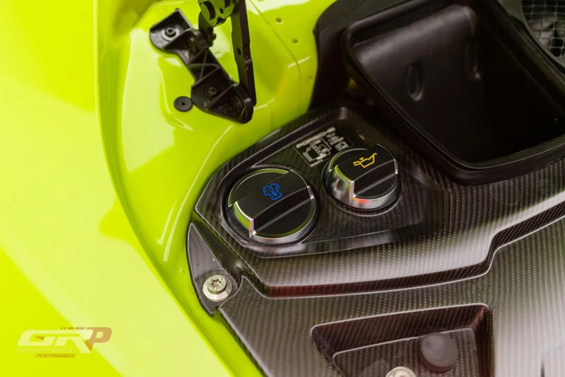 mph046_840132654_41_E68815_E180_4257_BC_03_BCCD_4_DF_28_C8_F_78921ecd93