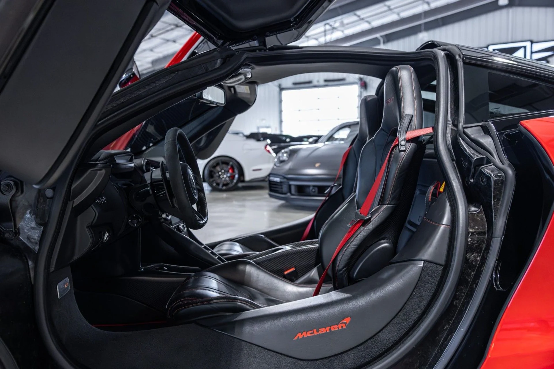 mph046_843239749_8g_284632cfdc