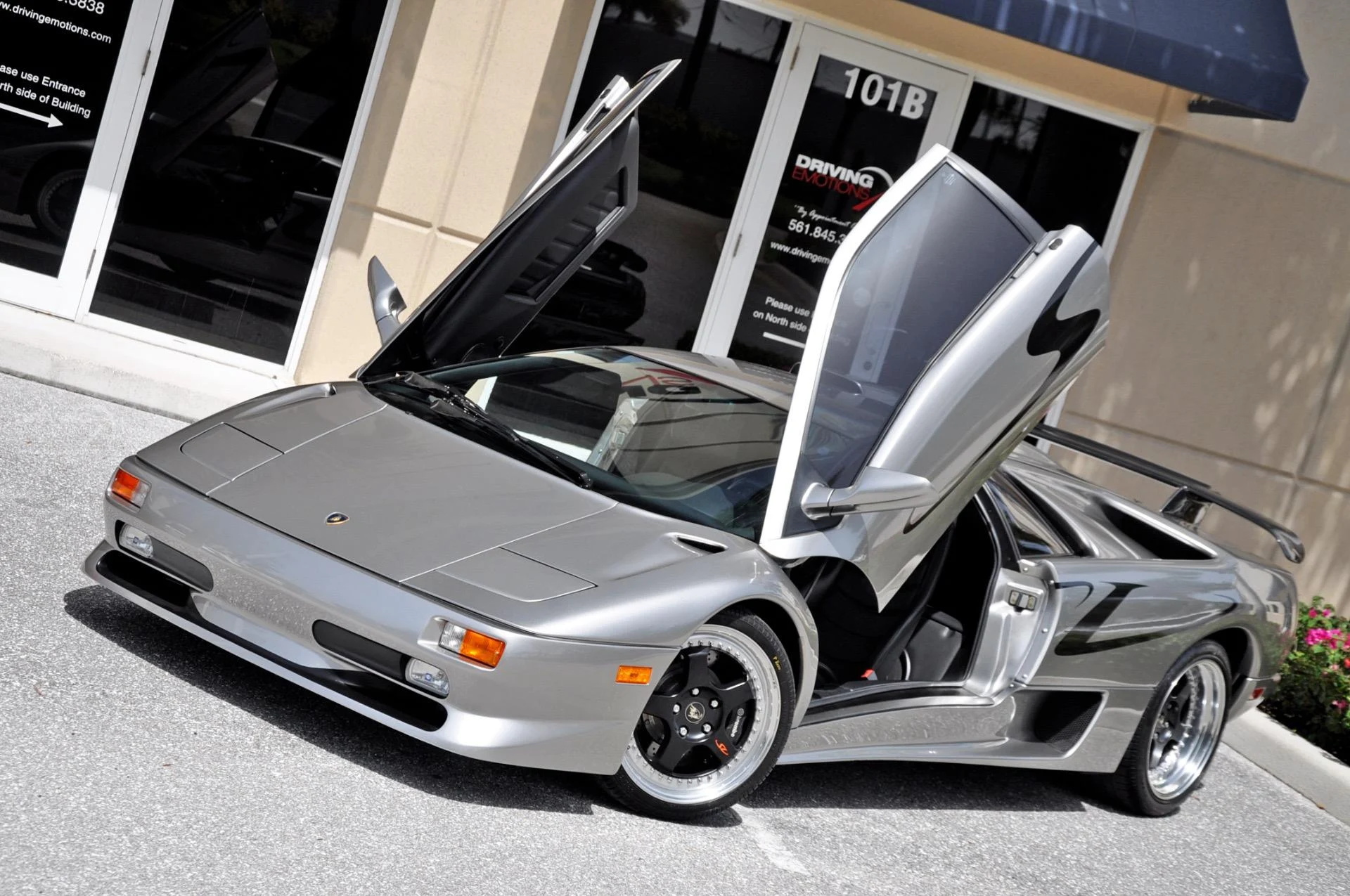 mph046_871643216_192_p47_l_4afcff57e9