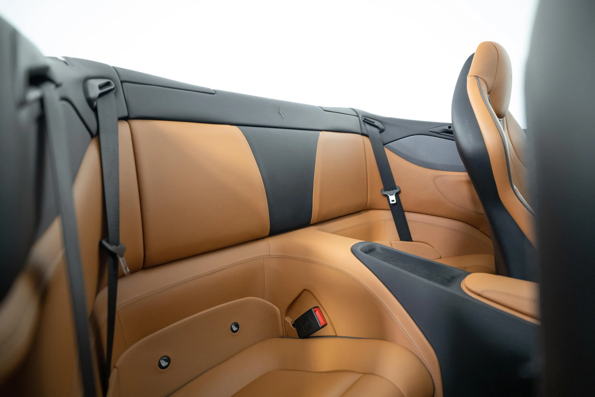 mph046_880589671_327cca78af8085393135541c7fee44b6_28aaeee18c