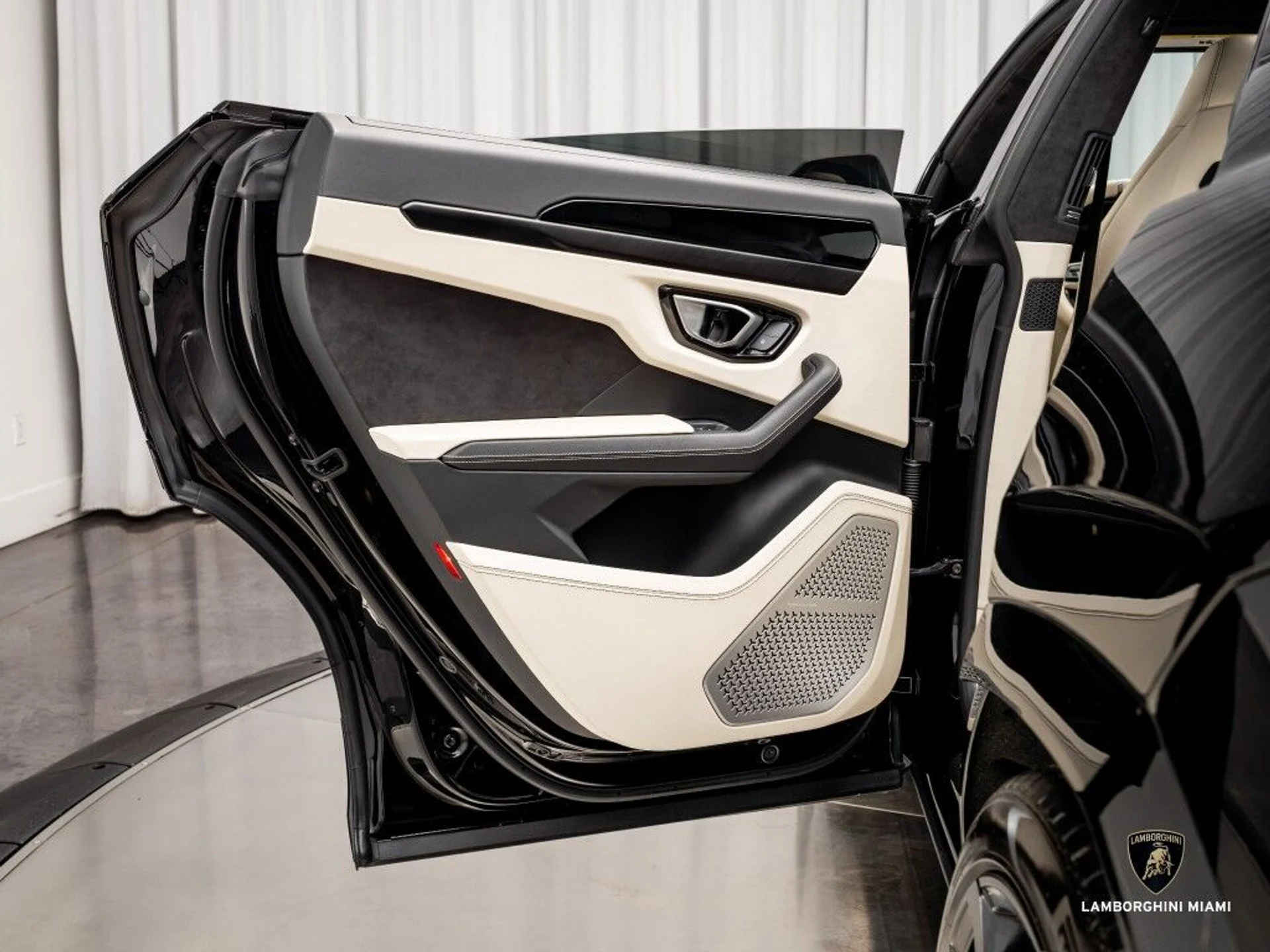 mph046_89412281_c2b04f57a594a7e2be1278d96cf6b269_7068edcbbd