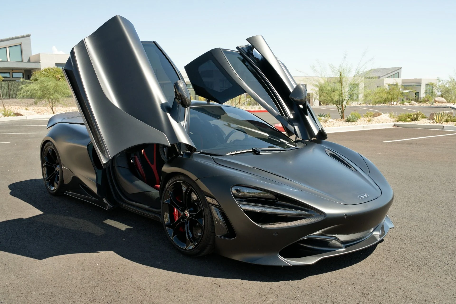 mph046_922067078_Used_2018_Mc_Laren_720_S_Performance_1787600149_a1ce96aca2