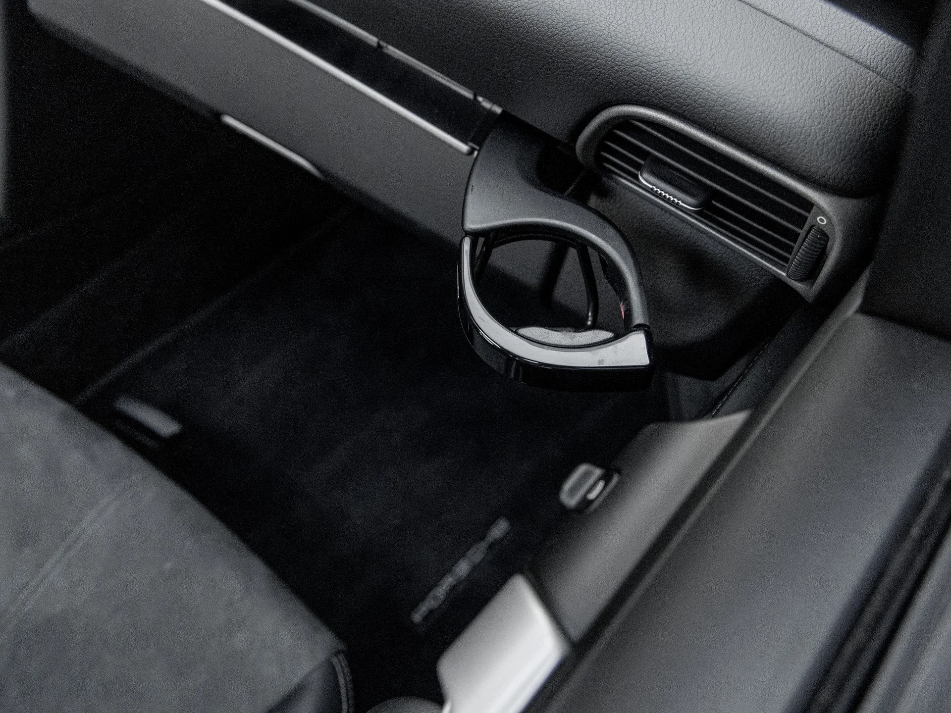 mph046_923521825_47_da1615462b