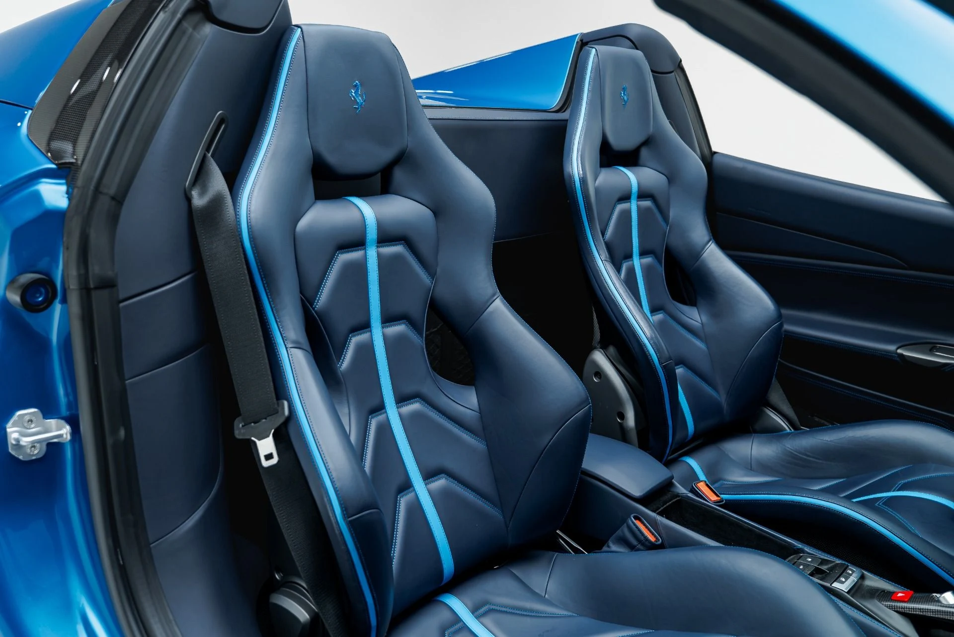 mph046_925728803_Used_2019_Ferrari_488_Spider_1790896018_355a939b7f