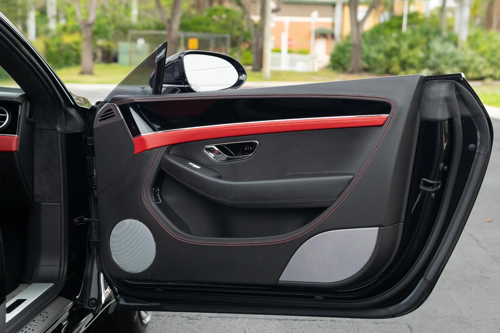 mph046_943371312_Used_2022_Bentley_Continental_GT_V8_1769101024_504e9a3f94