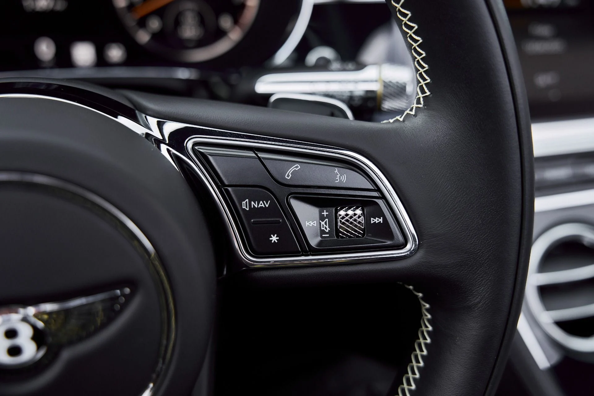 mph046_948318237_Used_2022_Bentley_Continental_GT_V8_1766800409_fd8f55f42e