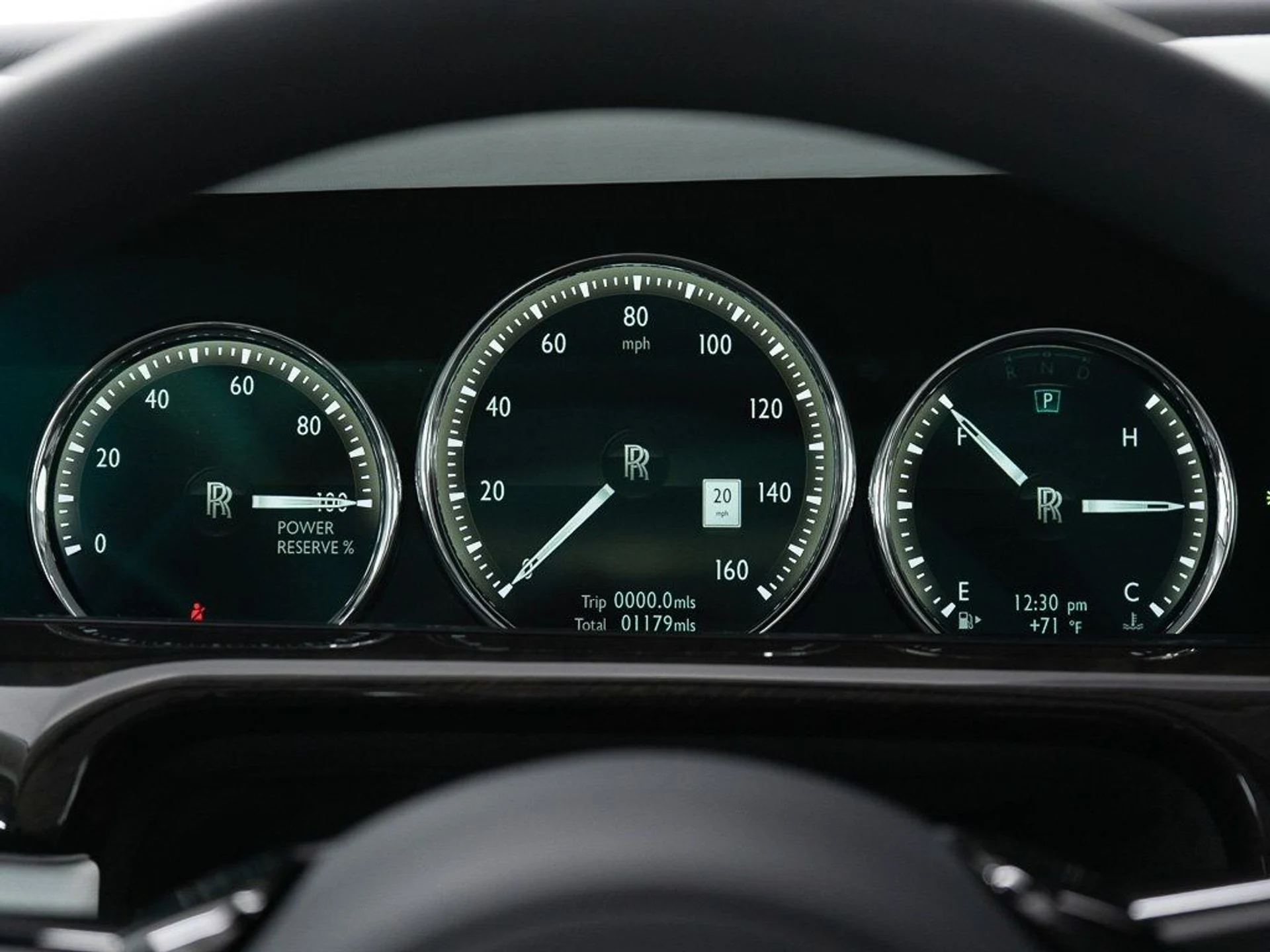 mph046_960626141_eef4cde8ee5de6b41e59d3d3ebe7fc27_ce8d3ebc27