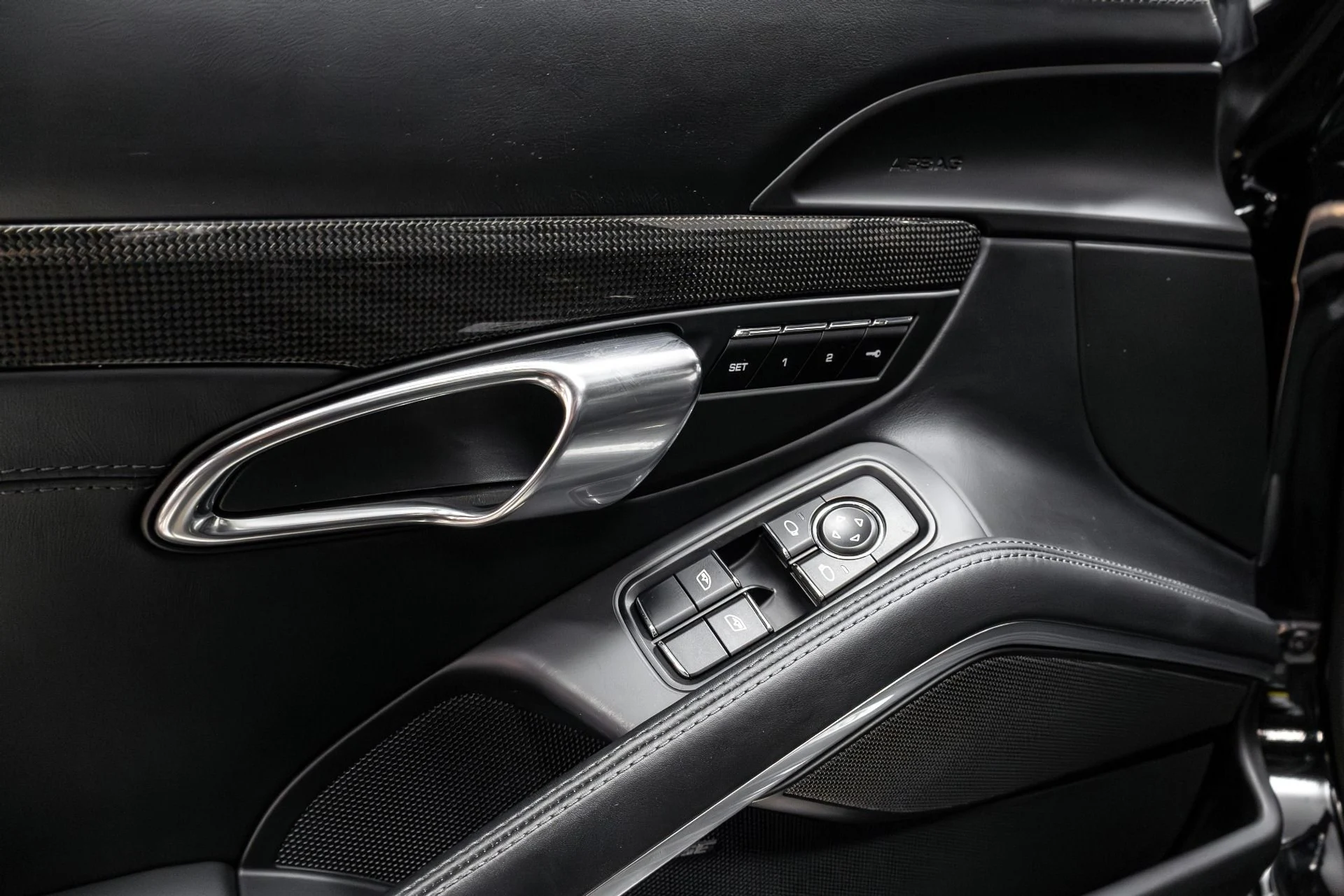 mph046_989963726_Used_2015_Porsche_911_Turbo_S_1761834686_5e38e58ce2