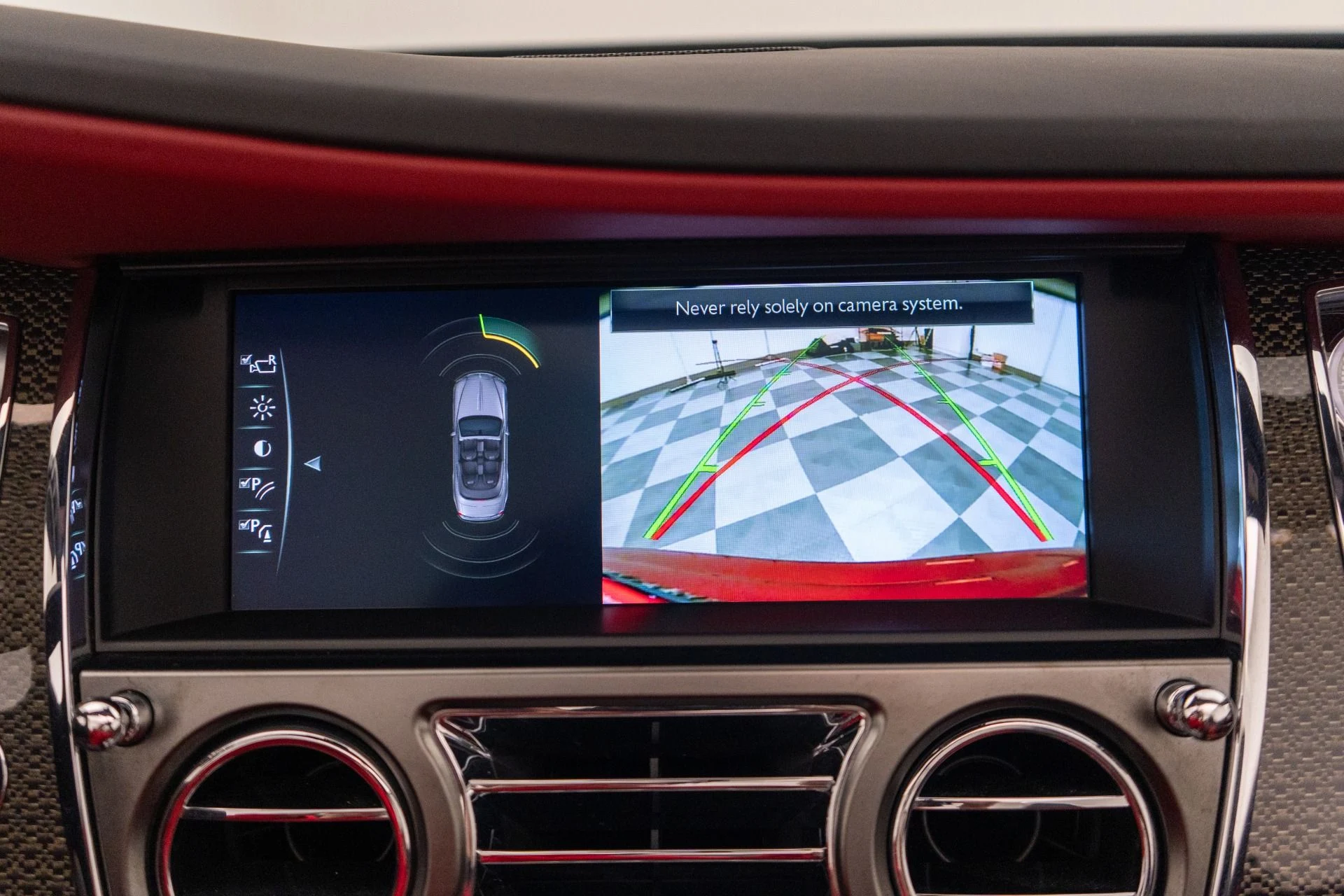 mph046_998347672_Used_2019_Rolls_Royce_Dawn_Black_Badge_1773693933_52abf5bbe1