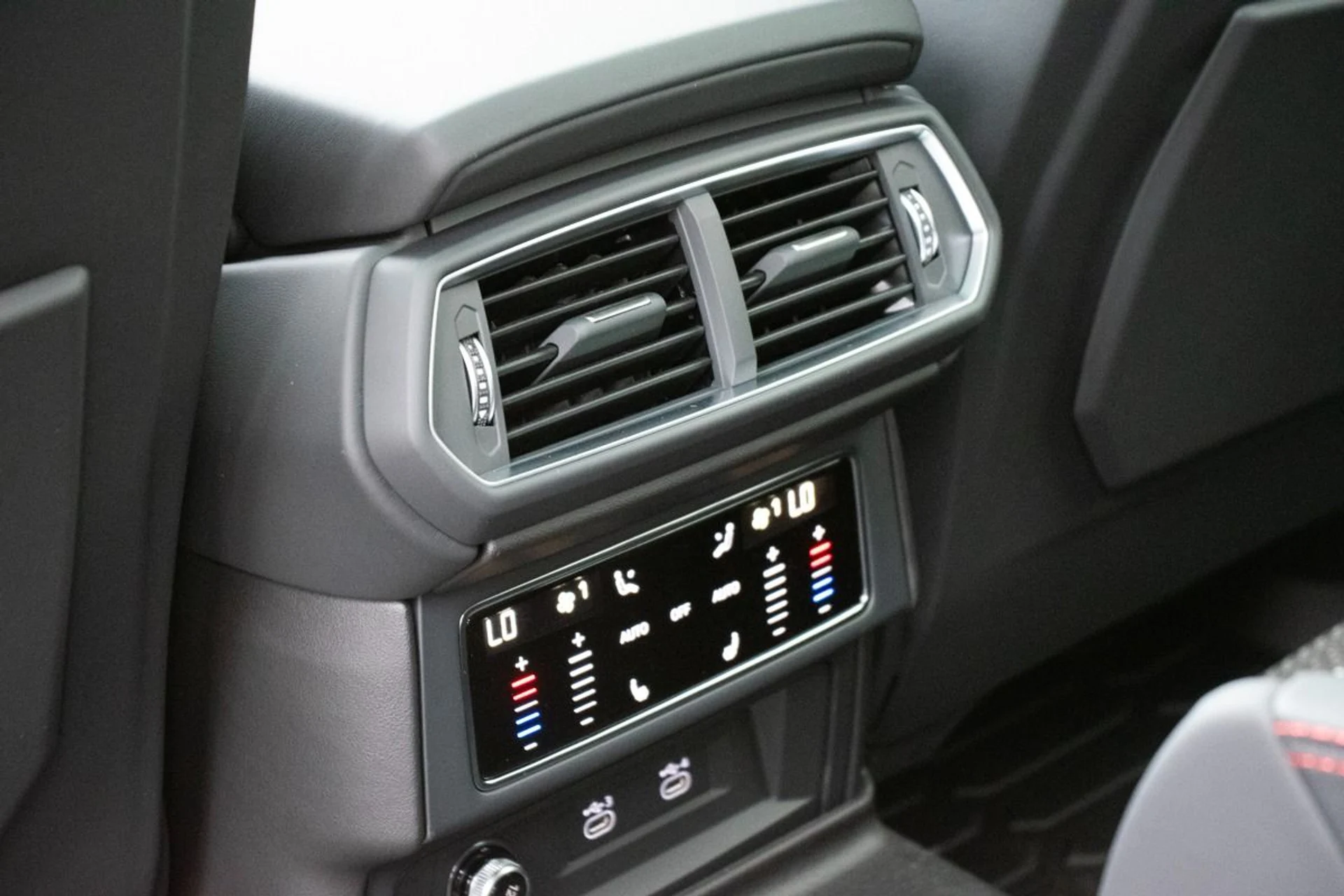 mph047_1025723567_Used_2024_Lamborghini_Urus_S_1736004431_3c55ad3300