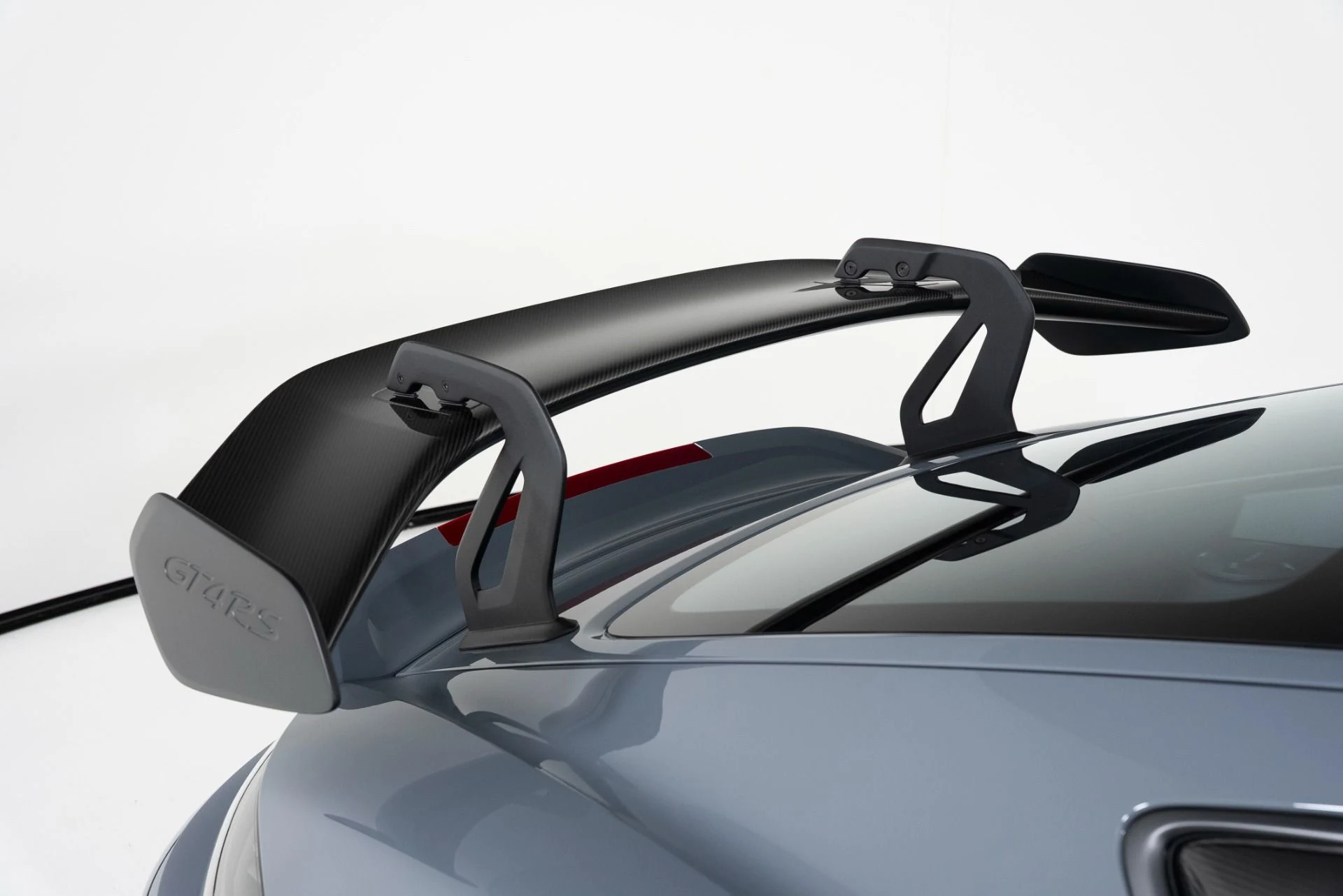 mph047_1036021727_Used_2024_Porsche_718_Cayman_GT_4_RS_1756417639_9bc7a99b8b