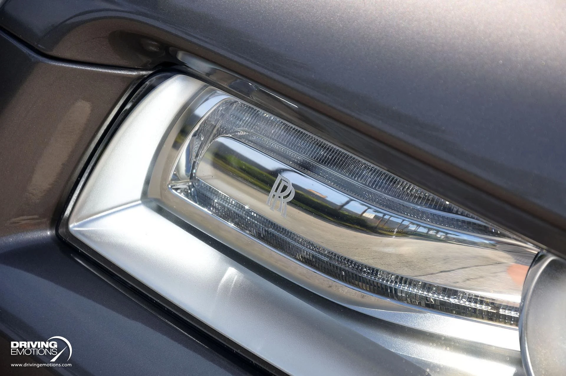 mph047_1056197240_883_p48_l_57895b7520