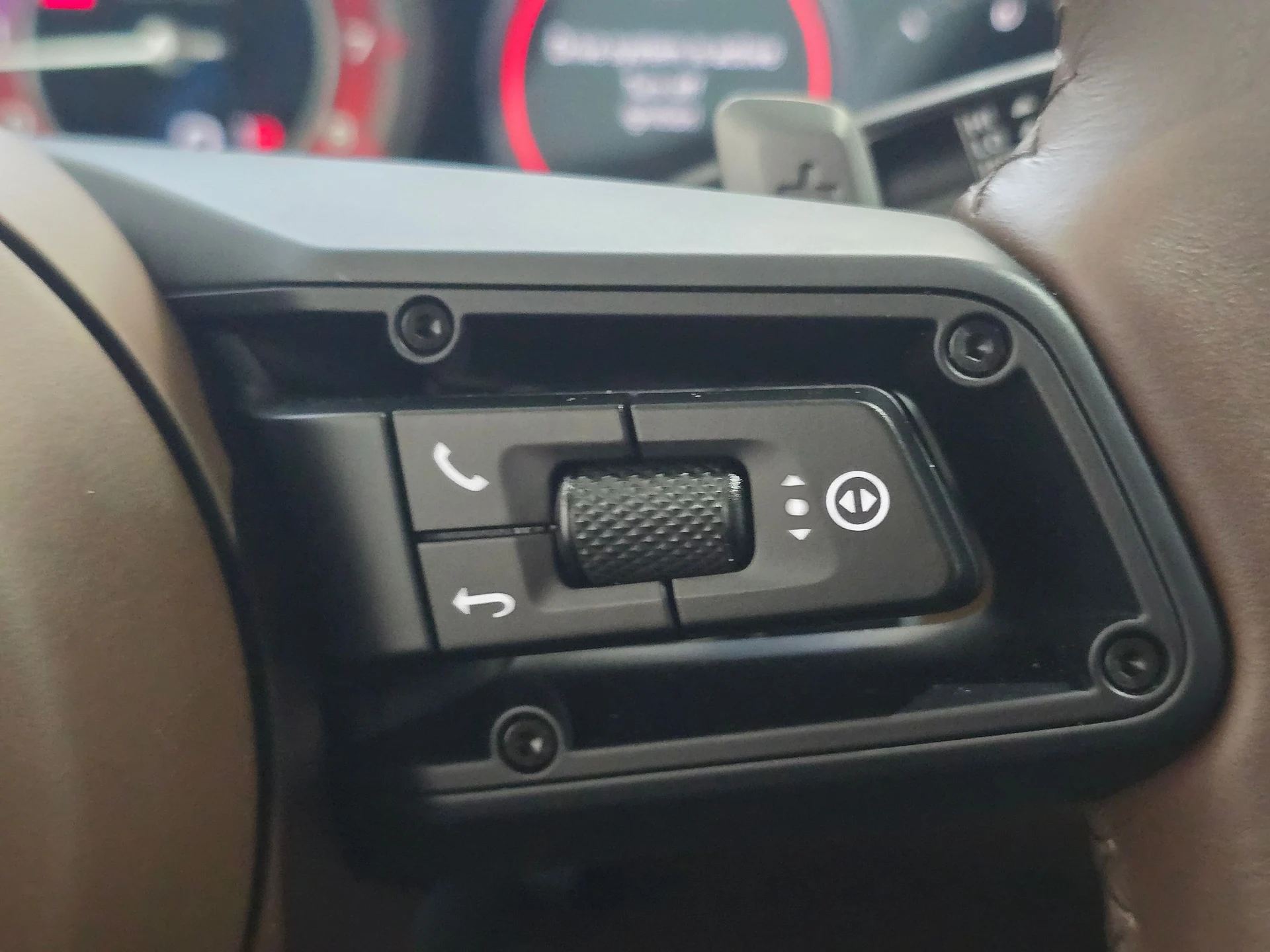 mph047_1062397_bad62892a97a4952a487aef7a2674aae_47f93b8e34