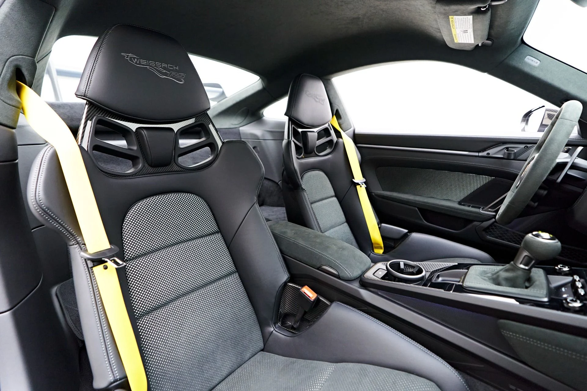 mph047_1080445680_Used_2024_Porsche_911_GT_3_RS_1717031598_9b1add1365