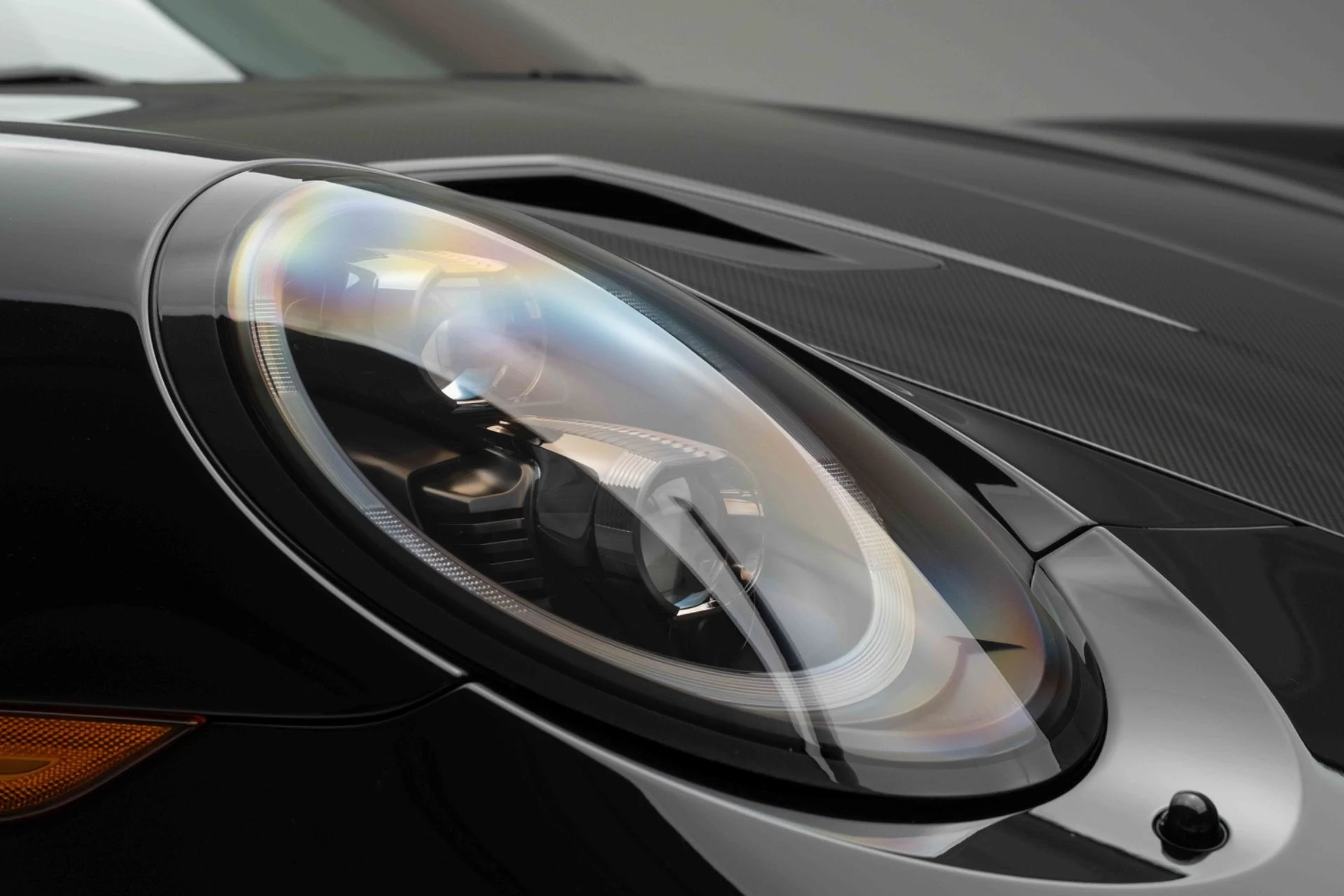 mph047_1122262590_Used_2018_Porsche_911_GT_2_RS_1774025667_f75aa524a9