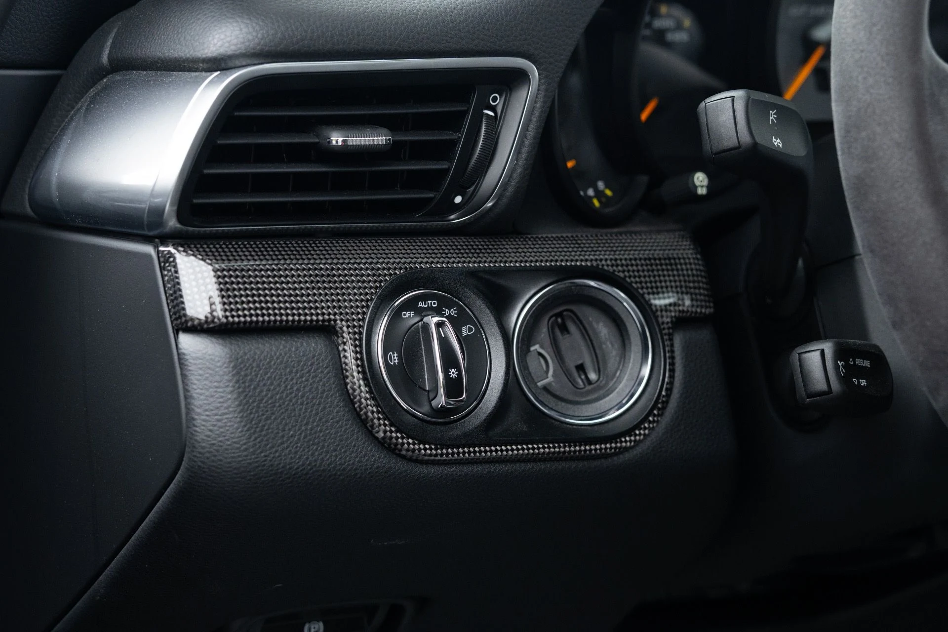 mph047_1139785301_Used_2016_Porsche_911_GT_3_RS_1773808378_49e29b1c90