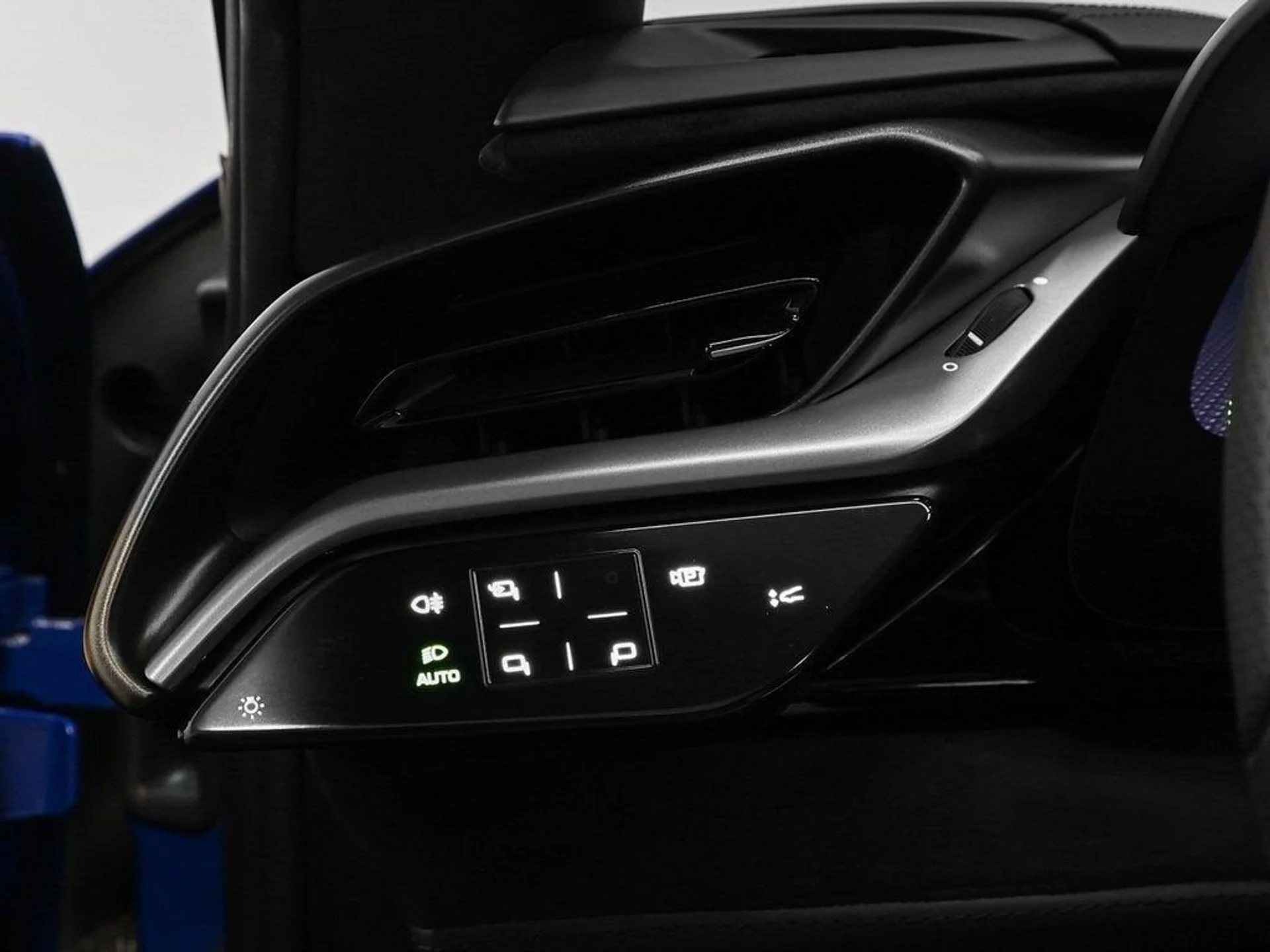 mph047_1140318595_48_f5c4f20b8f