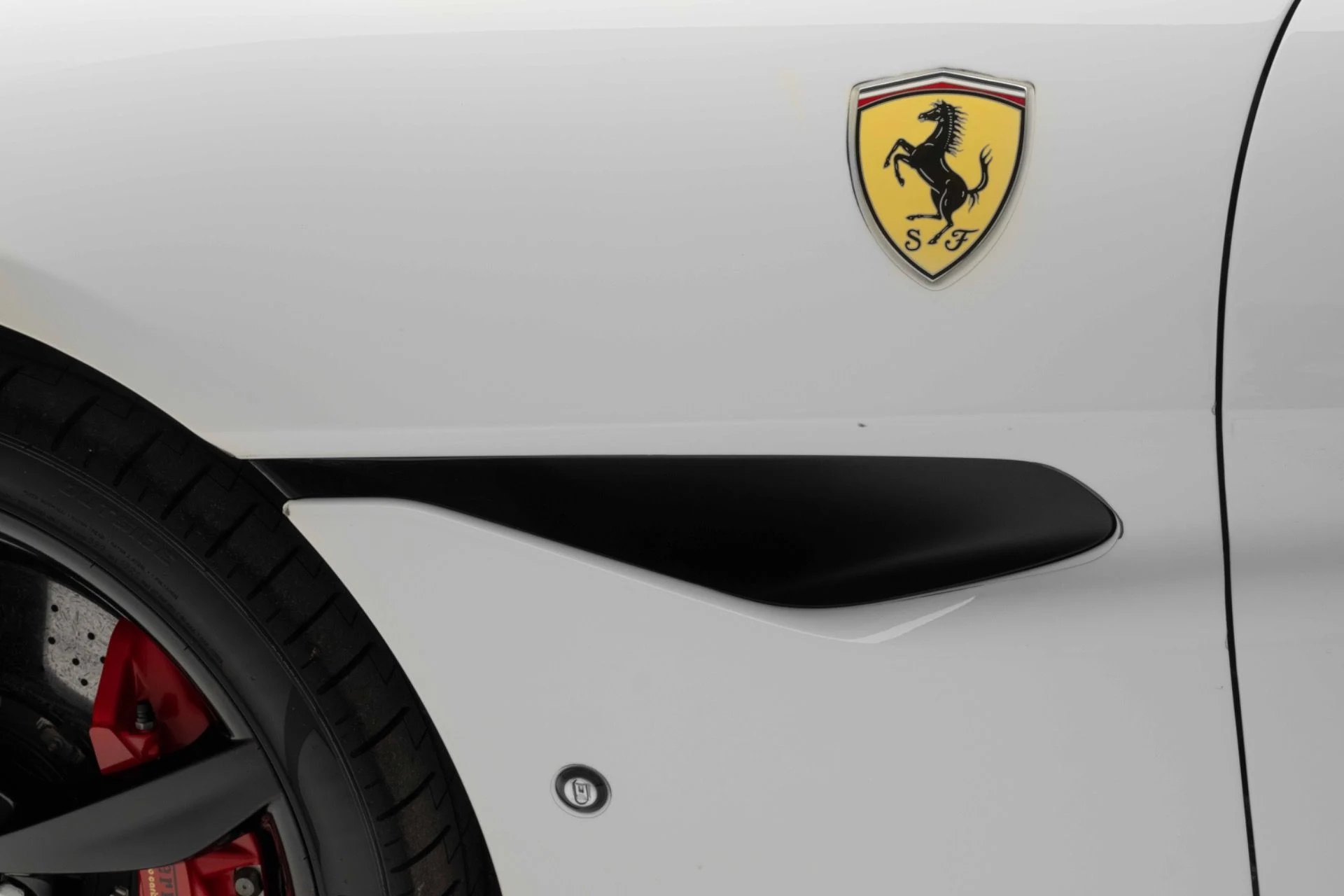 mph047_1146825199_Used_2020_Ferrari_Portofino_1774467217_085032877d