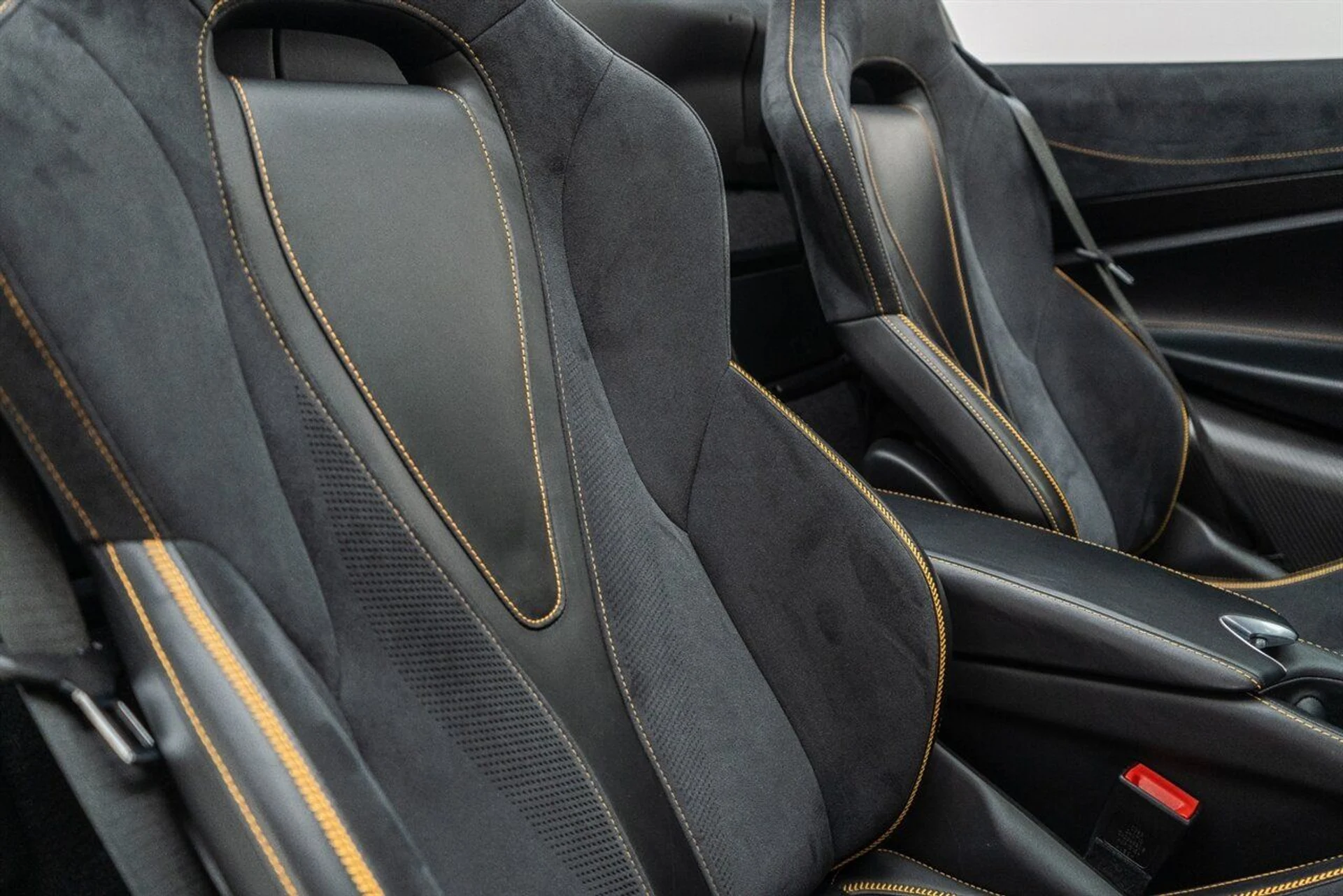 mph047_1158153759_66af57be12_1280_1a162f2036