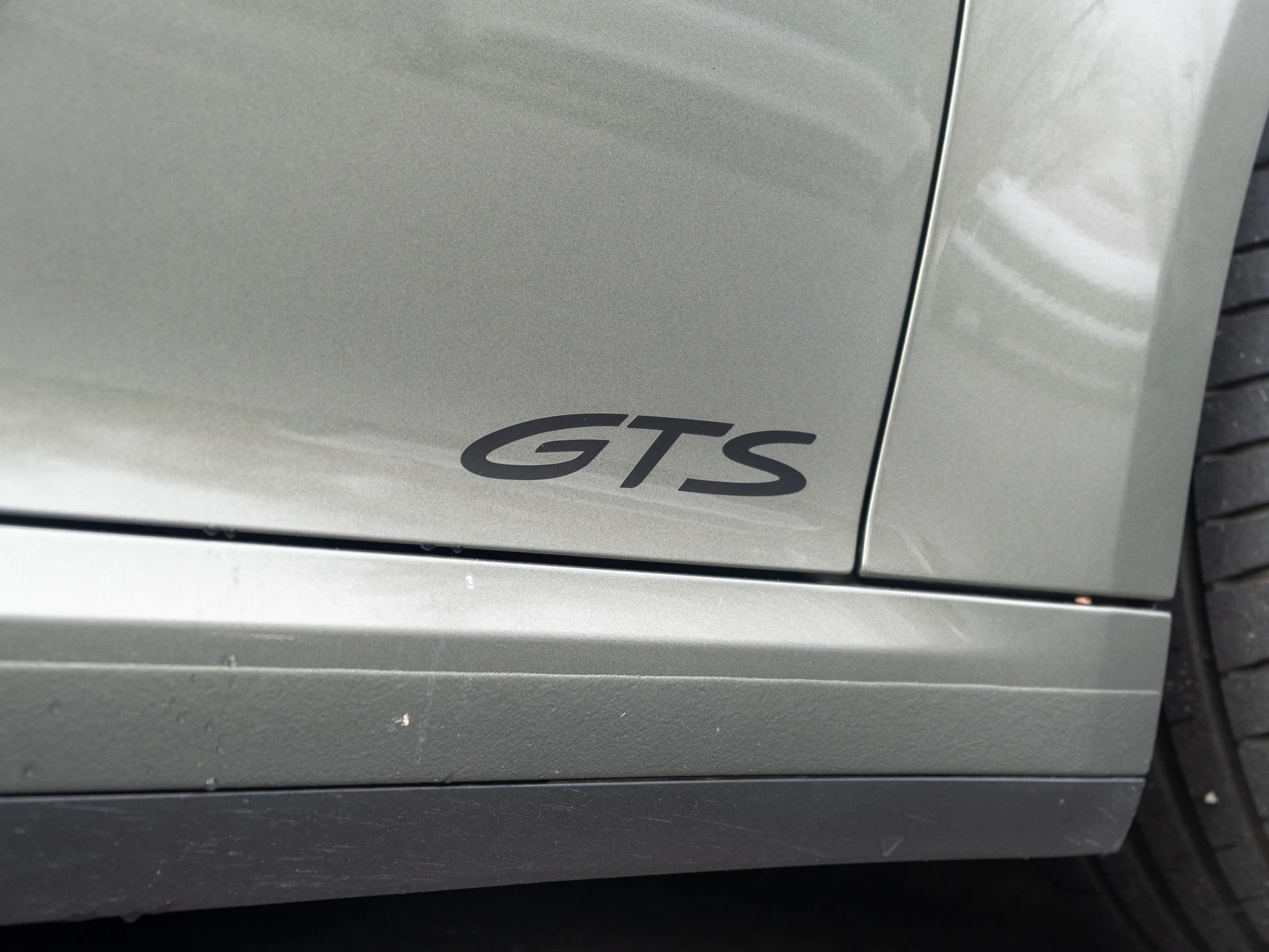 mph047_1167840002_48_93f4abeb10