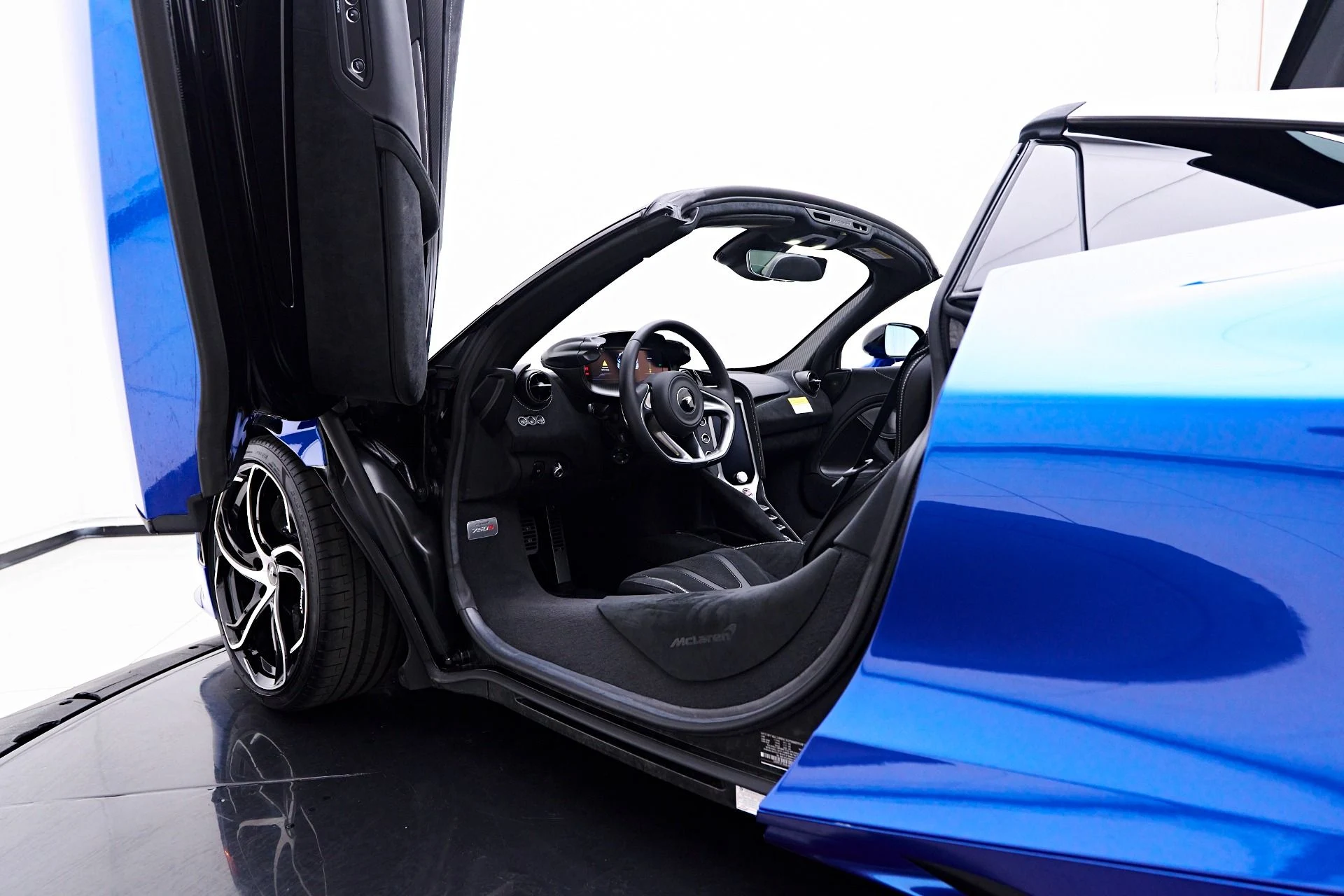 mph047_117494045_Used_2024_Mc_Laren_750_S_1750817086_6f1264941b