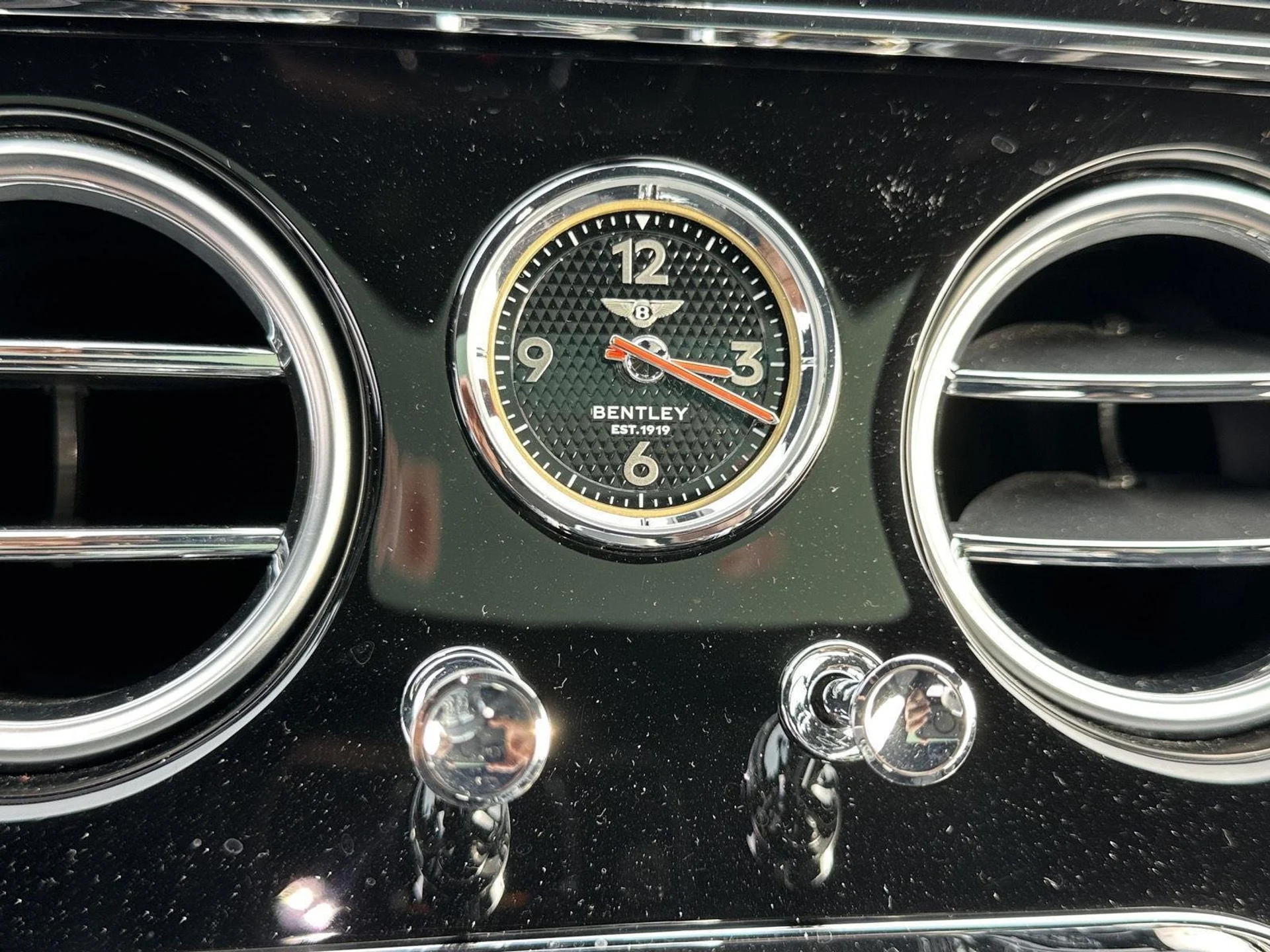 mph047_1184955360_9d5c580e206bafda56af5d8f347282c9_819bb7d373