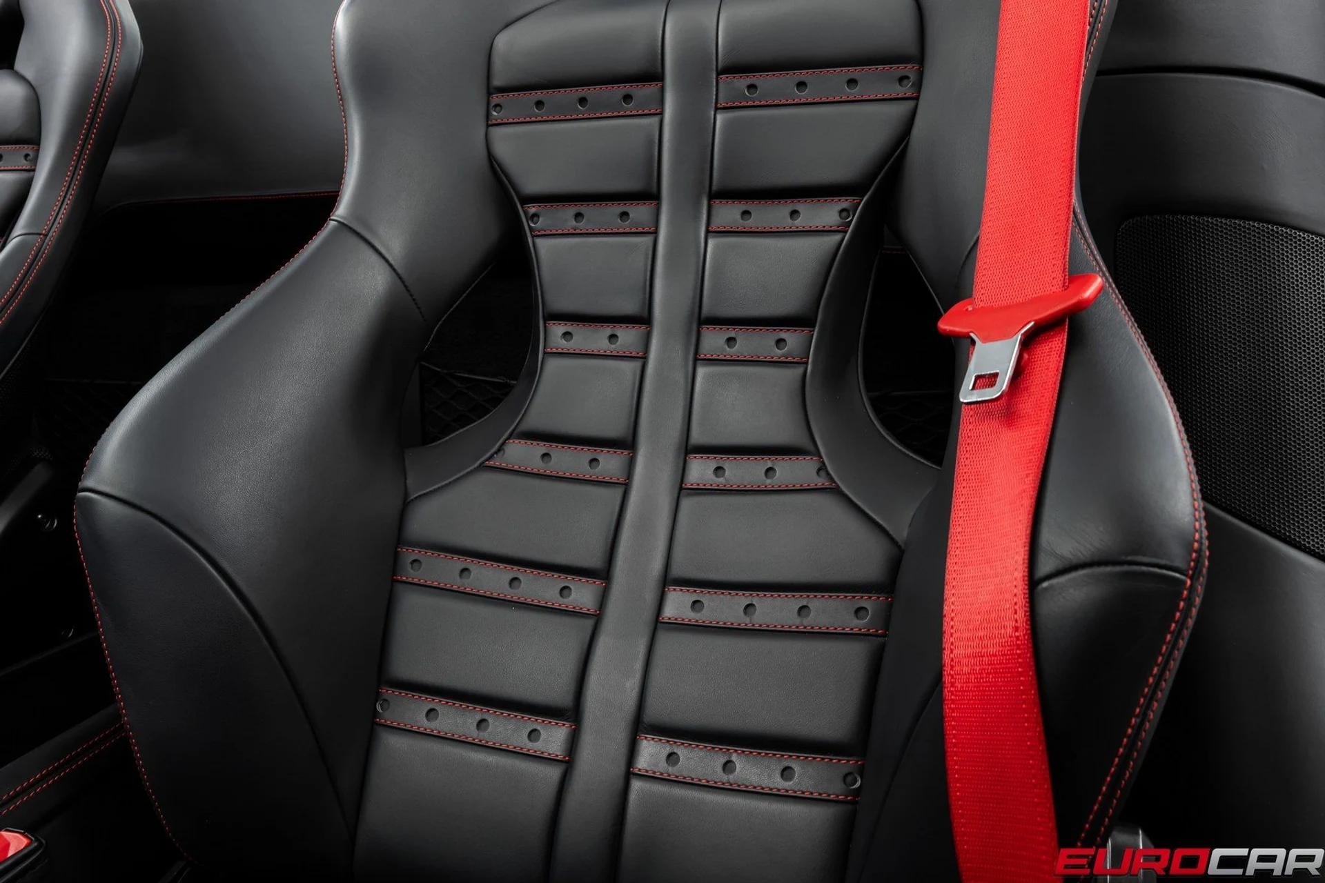 mph047_120471166_image_48_435f0ea76b