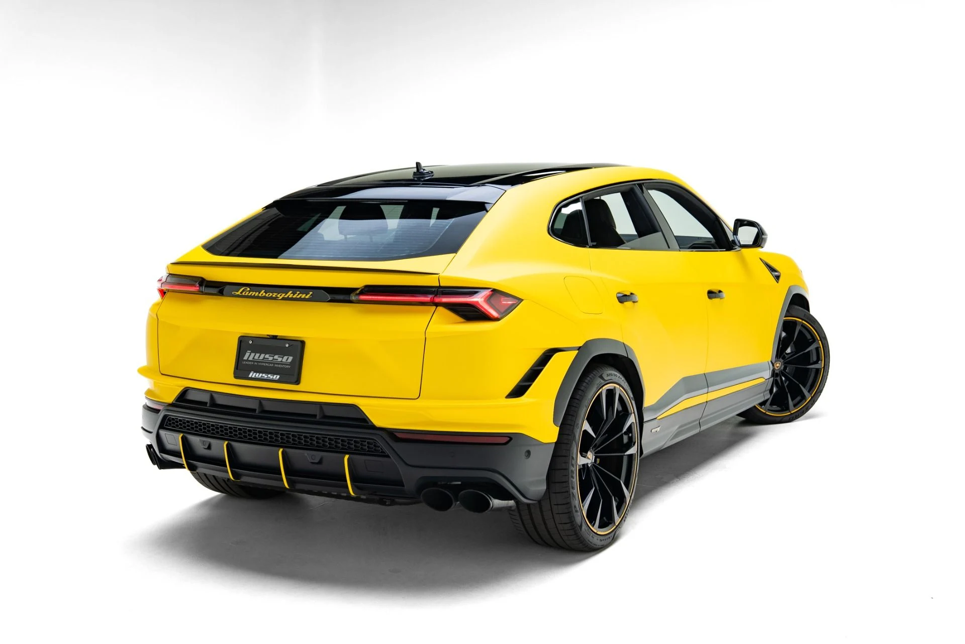 mph047_1228450480_Used_2024_Lamborghini_Urus_S_1778704805_5451081a60